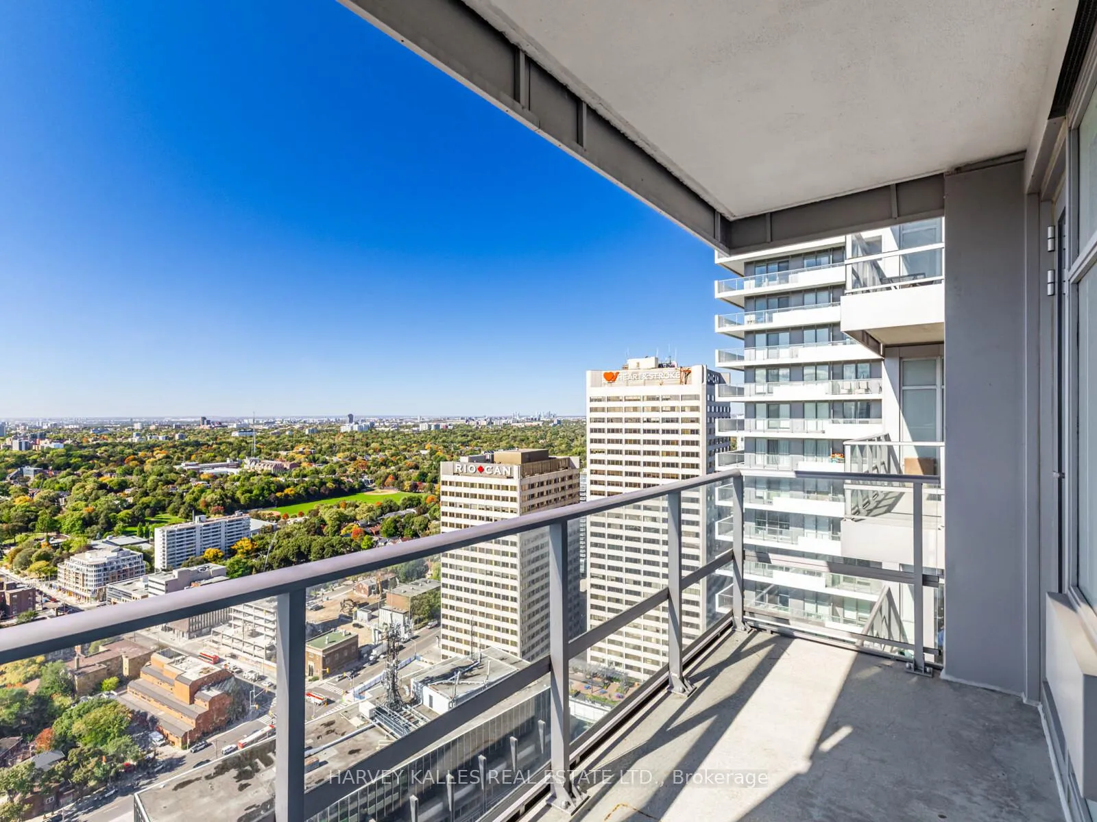 Photo 11 of Unit 4206, 2191 Yonge Street, Toronto, Mount Pleasant West — HOMEH