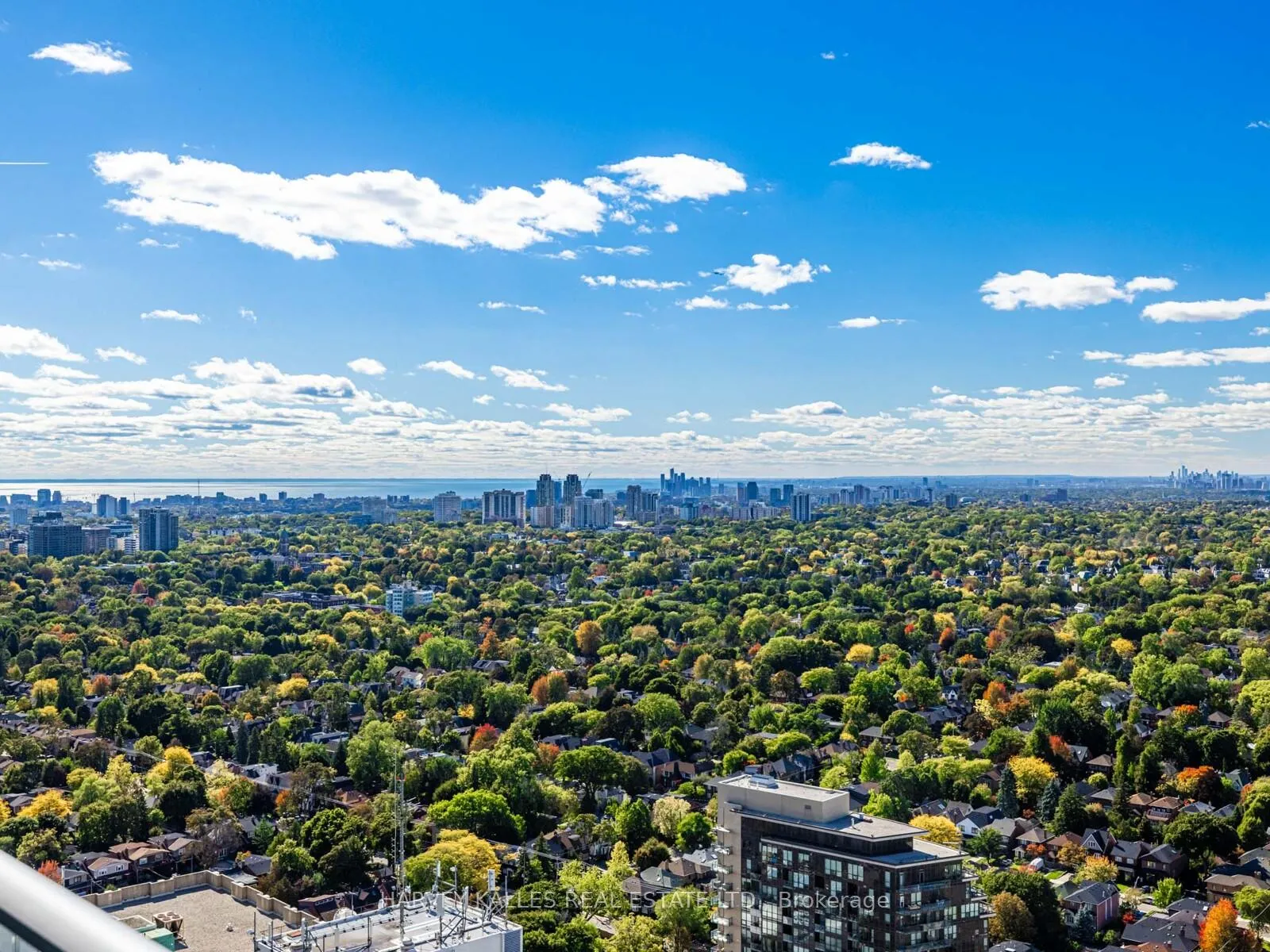 Photo 12 of Unit 4206, 2191 Yonge Street, Toronto, Mount Pleasant West — HOMEH