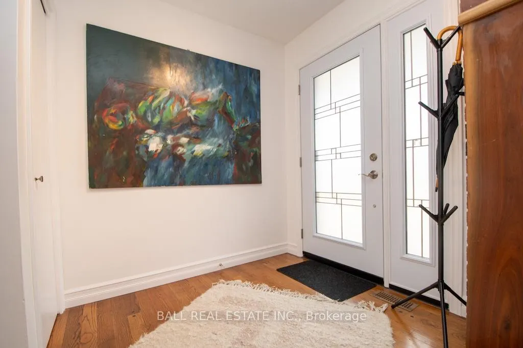 Photo 2 of 868 Twomey Place, Selwyn — HOMEH