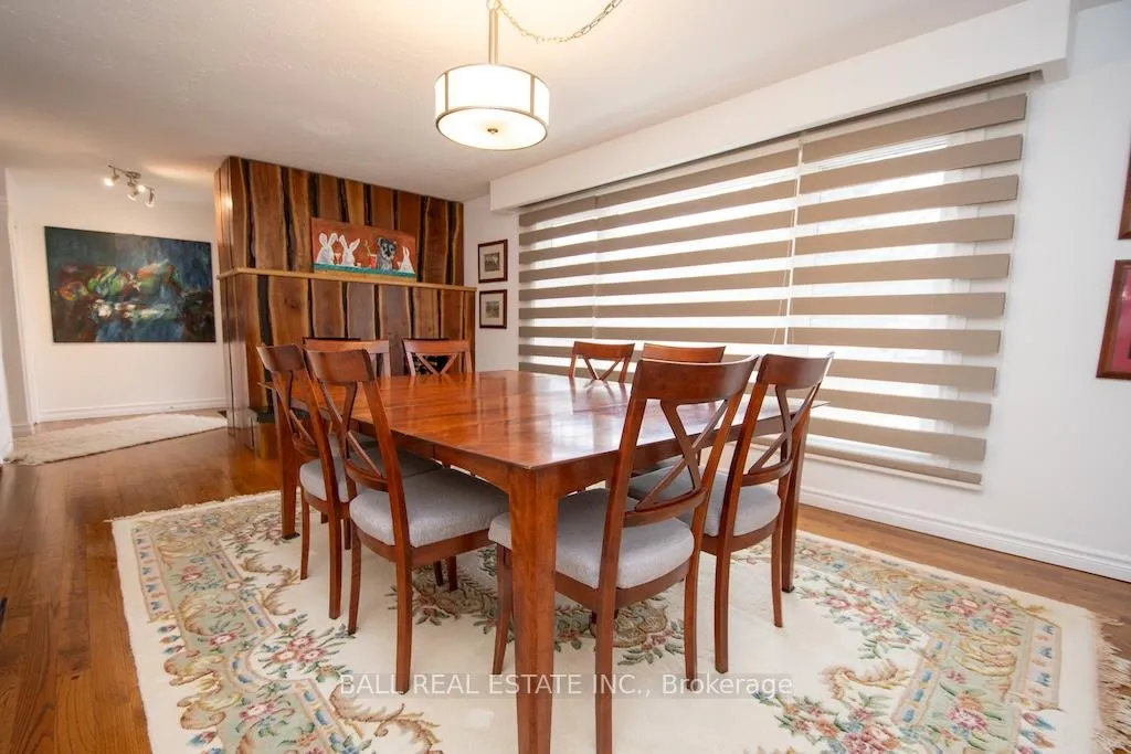 Photo 4 of 868 Twomey Place, Selwyn — HOMEH