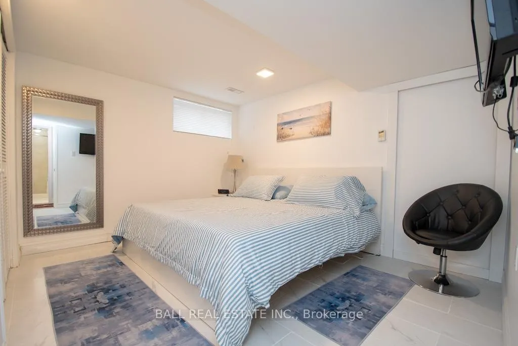 Photo 20 of 868 Twomey Place, Selwyn — HOMEH