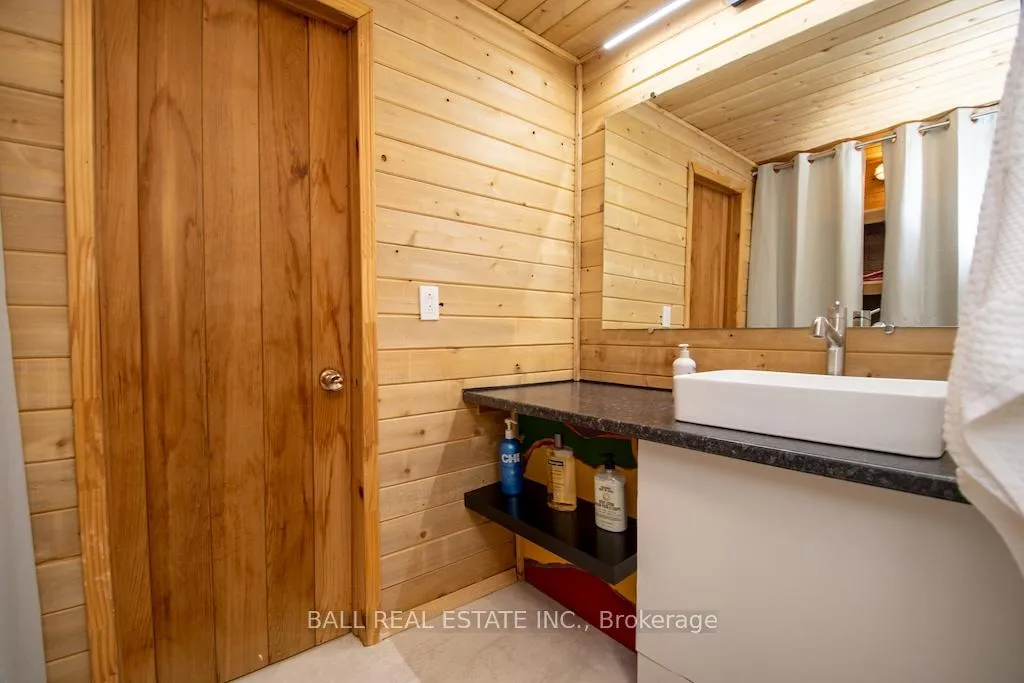 Photo 23 of 868 Twomey Place, Selwyn — HOMEH