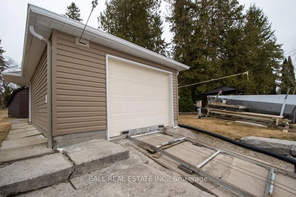 Photo 33 of 868 Twomey Place, Selwyn — HOMEH