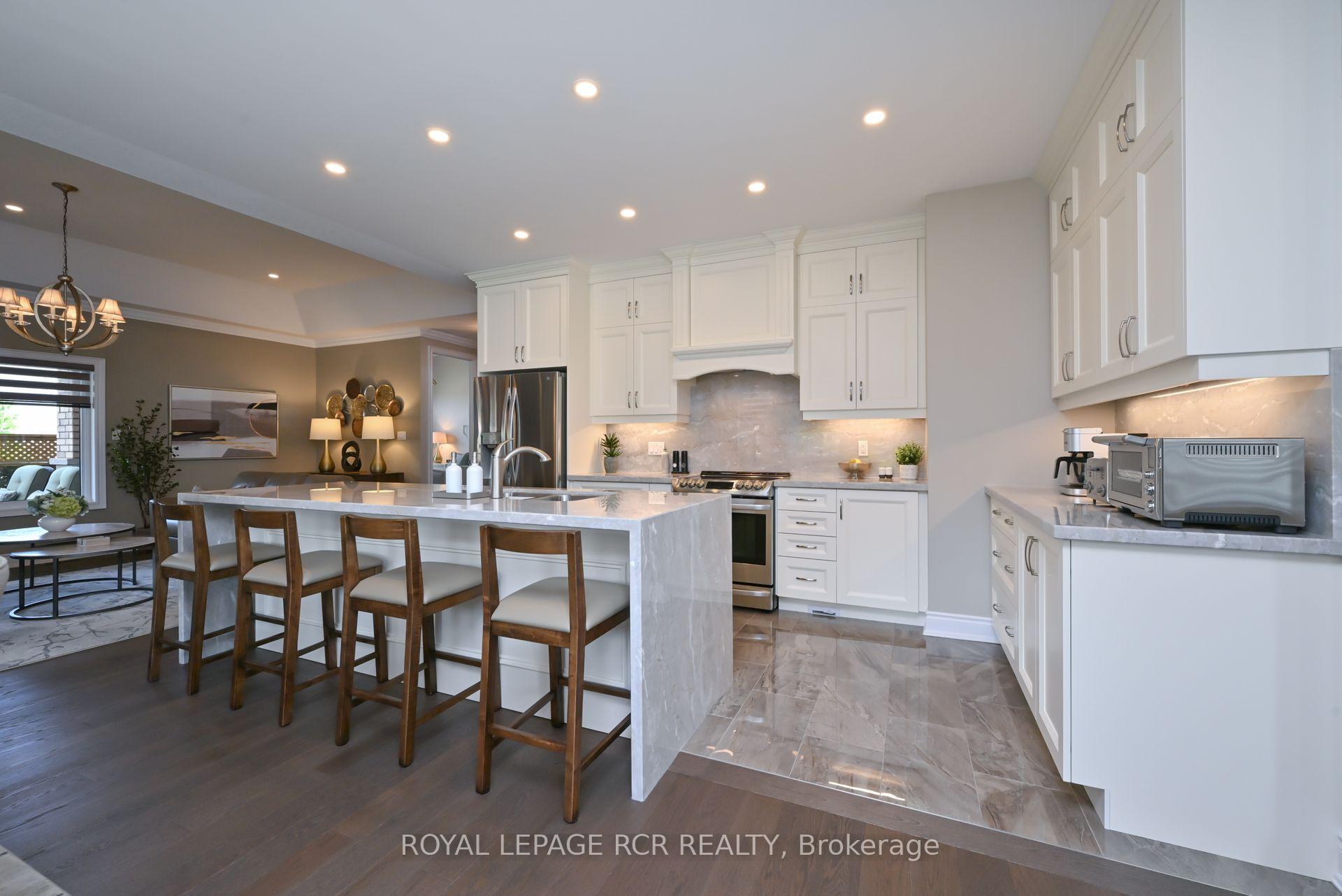 Photo 6 of 79 Summerhill Drive, New Tecumseth, Alliston — HOMEH