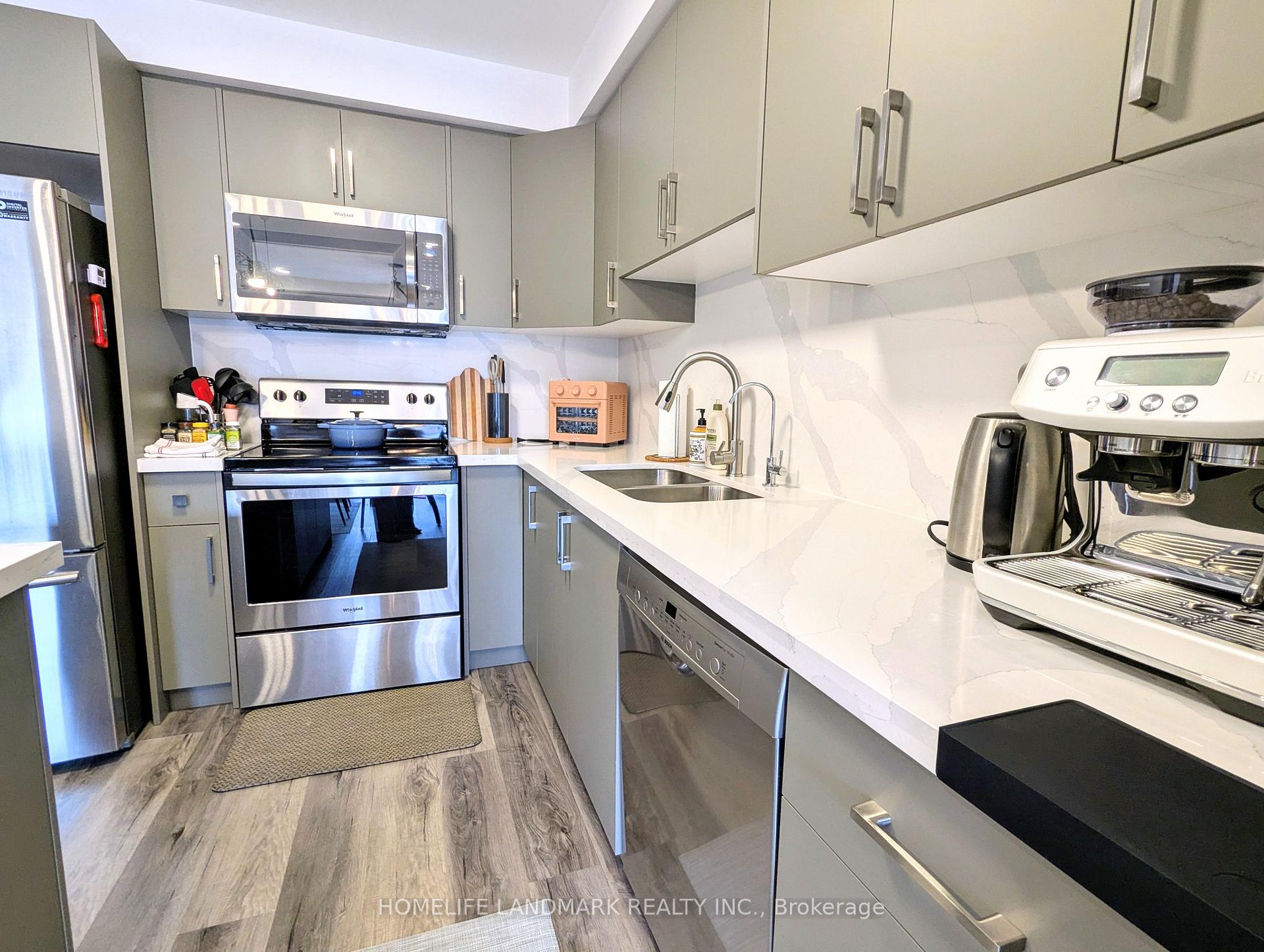 Photo 4 of 86 Tania Crescent, Vaughan, Maple — HOMEH