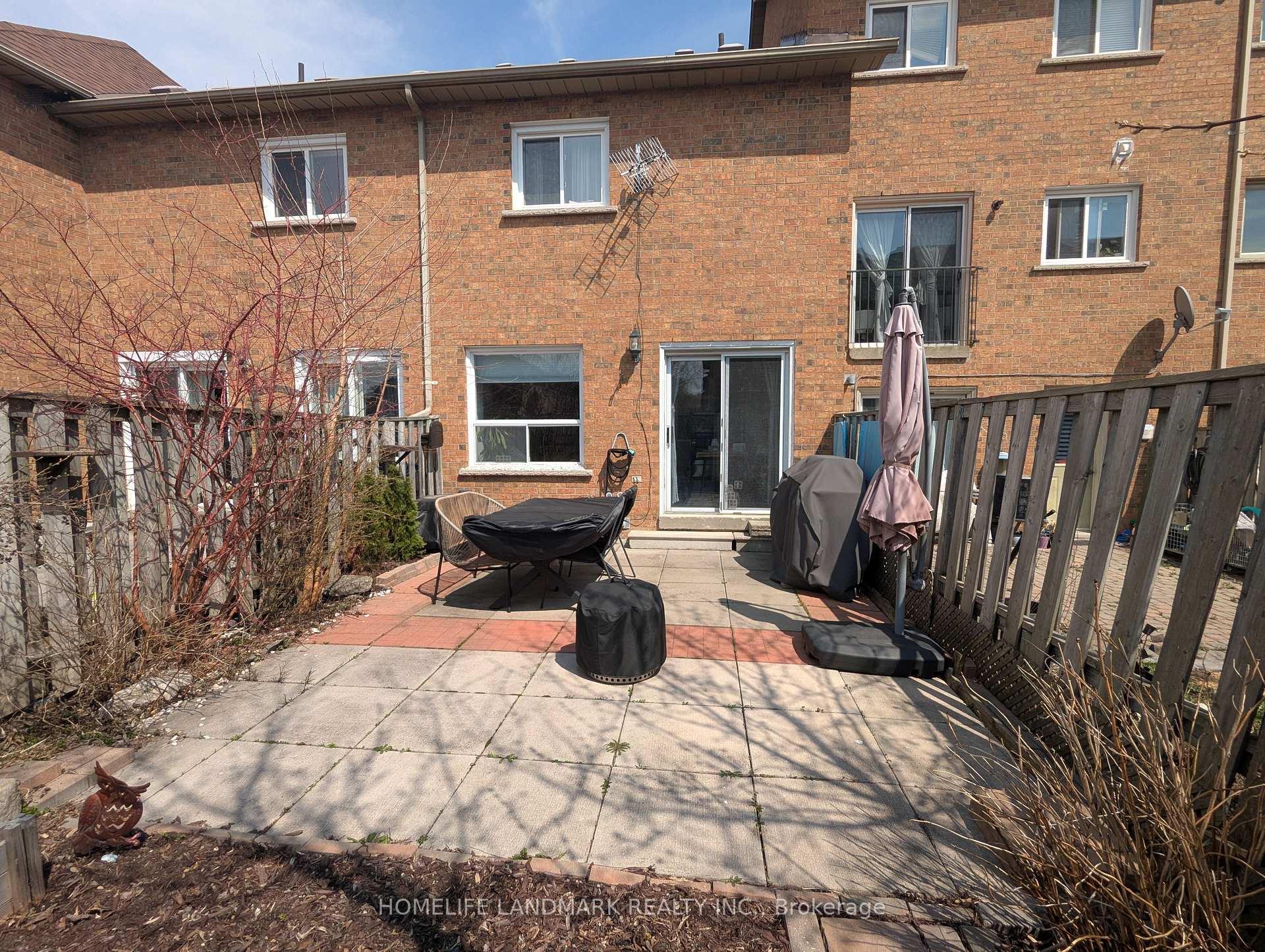 Photo 27 of 86 Tania Crescent, Vaughan, Maple — HOMEH