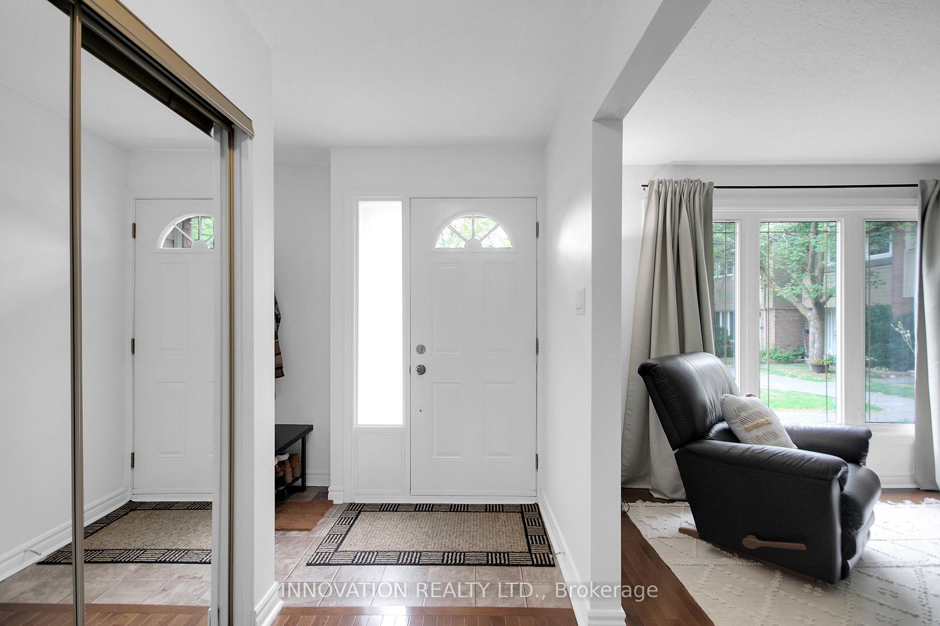 Photo 3 of Unit 63, 21 Midland Crescent, Ottawa, Arlington Woods — HOMEH