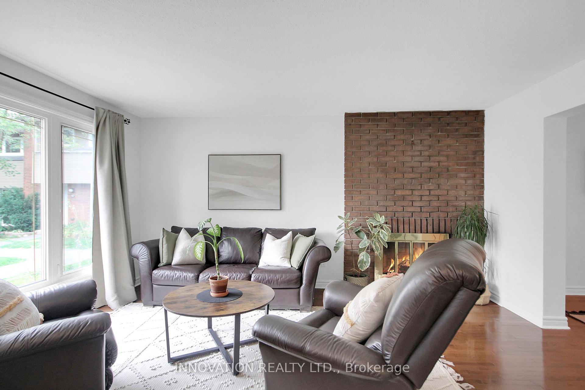 Photo 4 of Unit 63, 21 Midland Crescent, Ottawa, Arlington Woods — HOMEH