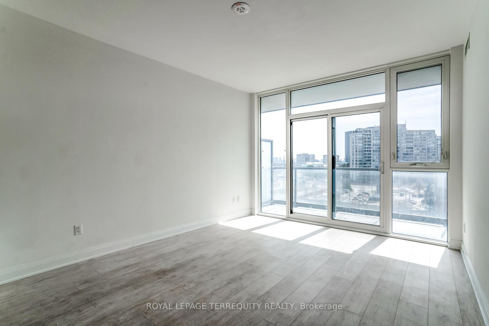 Photo 8 of Unit 507, 20 Gatineau Drive, Vaughan, Beverley Glen — HOMEH