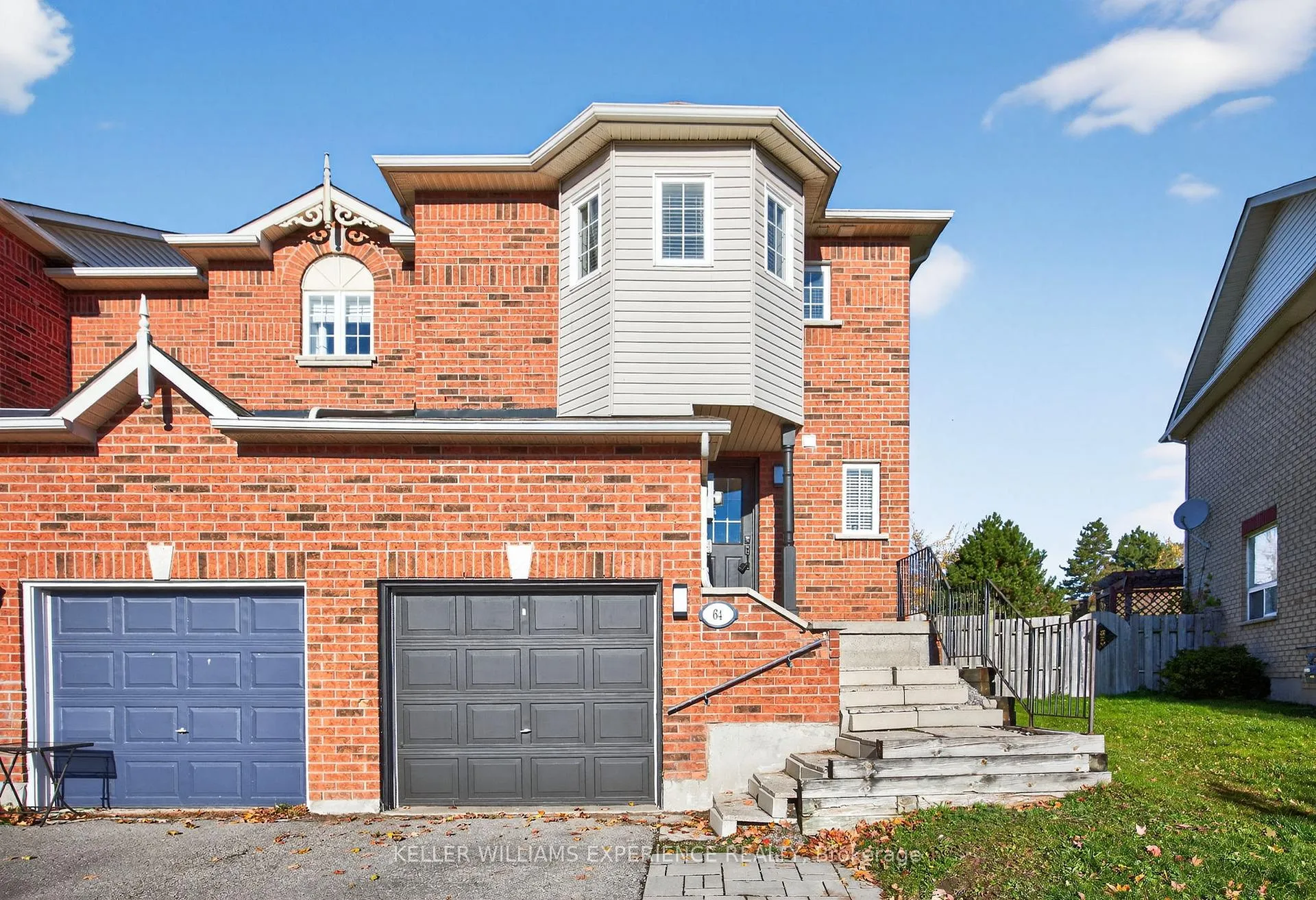 Photo 3 of 64 Gadwall Avenue, Barrie, Painswick South — HOMEH