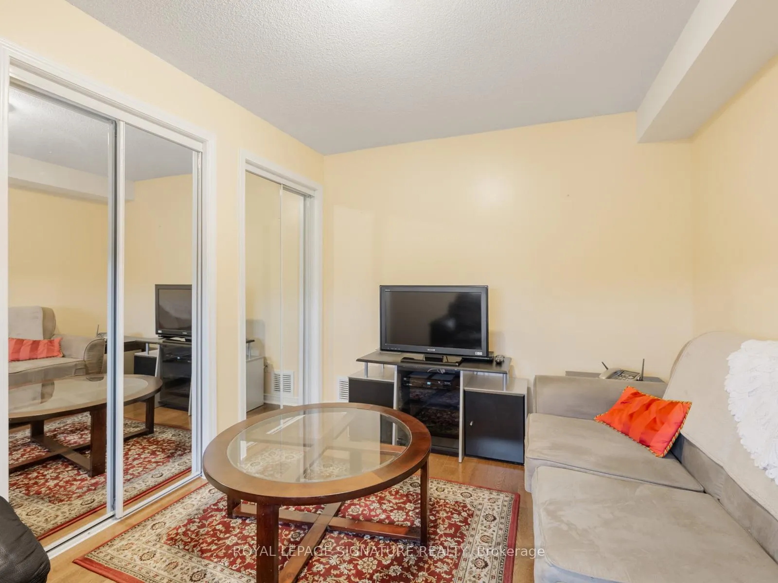 Photo 10 of Unit 430, 684 Warden Avenue, Scarborough, Clairlea-Birchmount — HOMEH