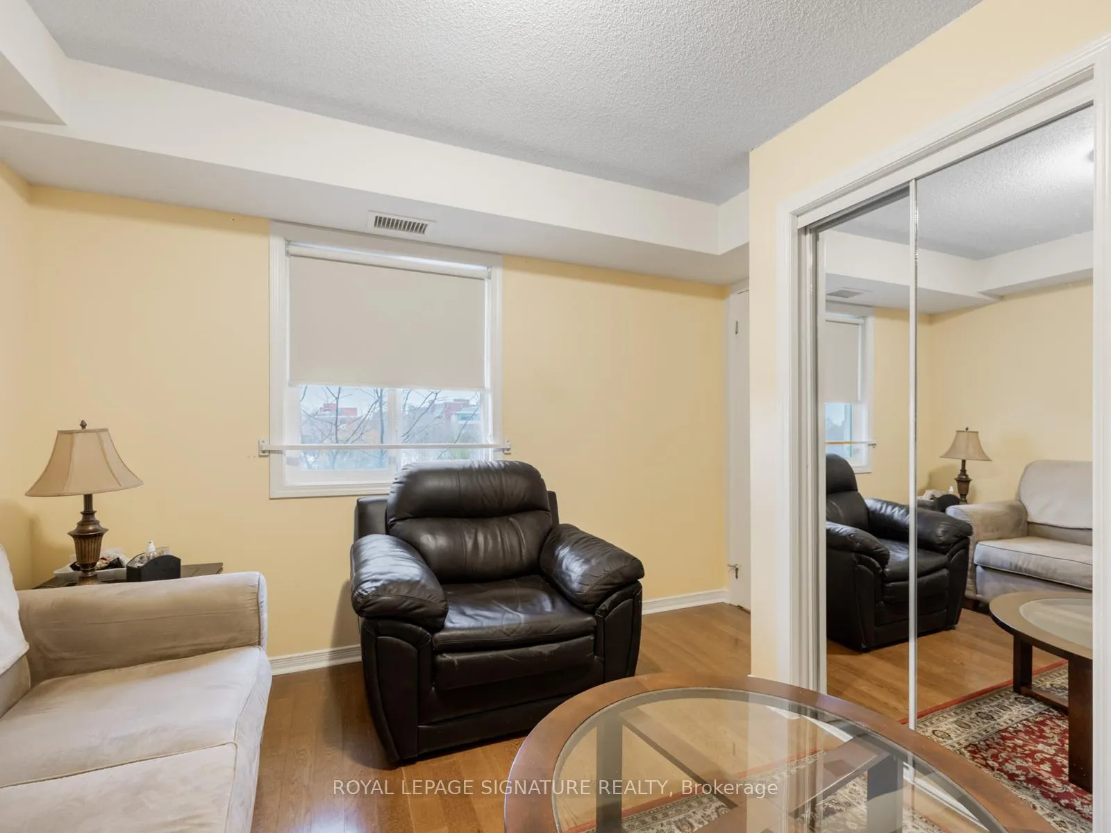 Photo 11 of Unit 430, 684 Warden Avenue, Scarborough, Clairlea-Birchmount — HOMEH