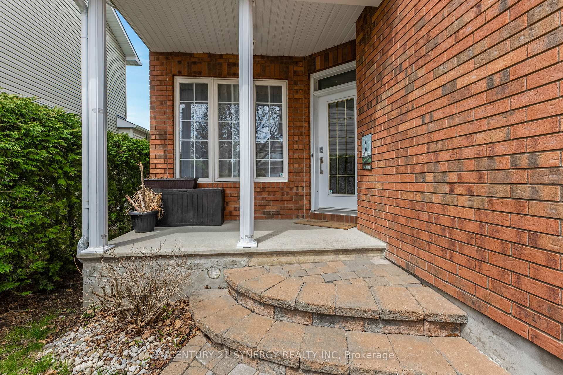 Photo 6 of 1115 Ambercrest Street, Ottawa, Carson Grove — HOMEH
