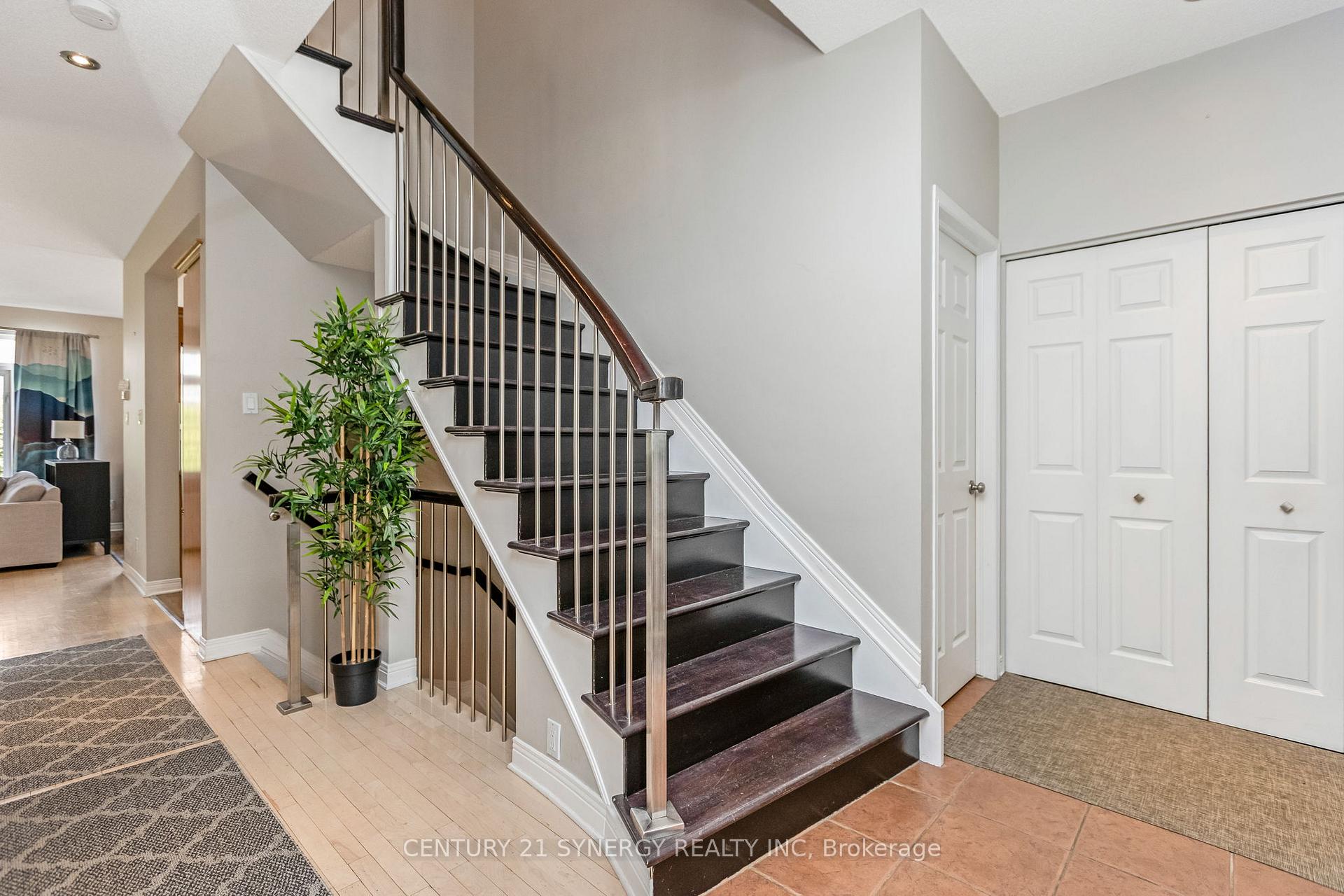 Photo 9 of 1115 Ambercrest Street, Ottawa, Carson Grove — HOMEH
