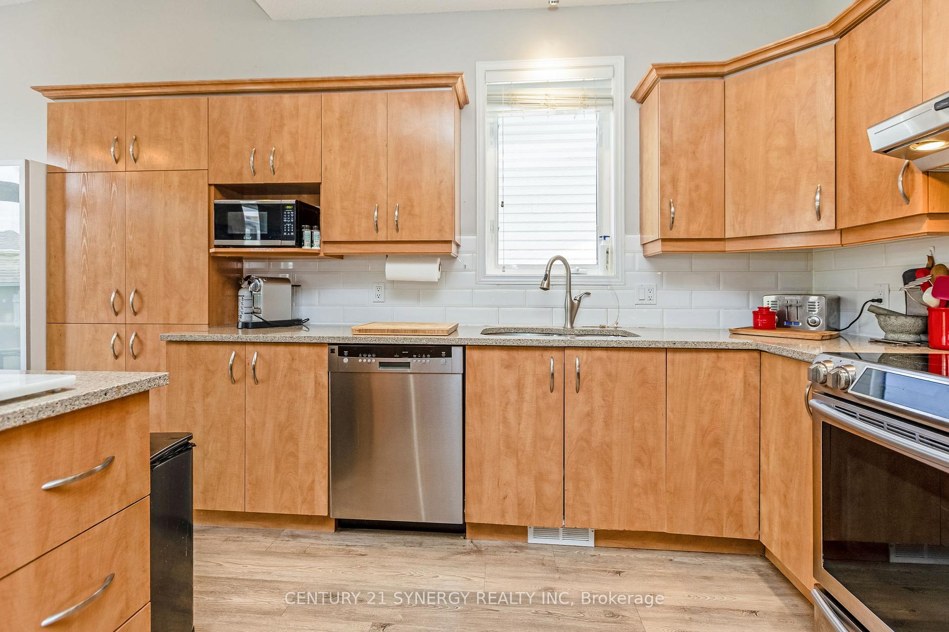 Photo 17 of 1115 Ambercrest Street, Ottawa, Carson Grove — HOMEH