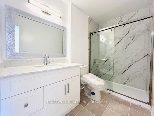 Photo 7 of Unit 1, 16 Cox Boulevard, Markham, Unionville — HOMEH