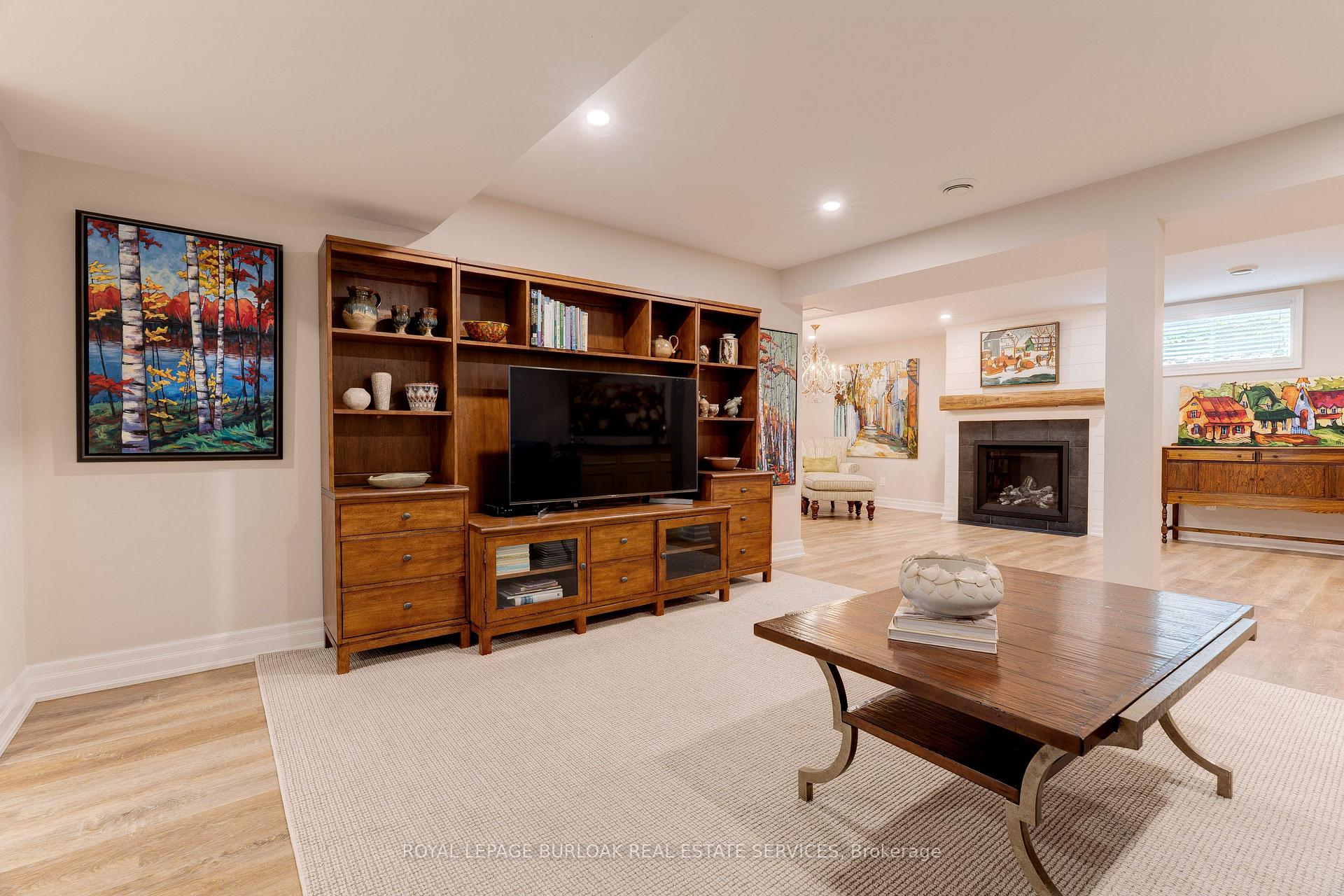 Photo 37 of Unit 9, 61 Lake Street, Grimsby, Grimsby Beach — HOMEH