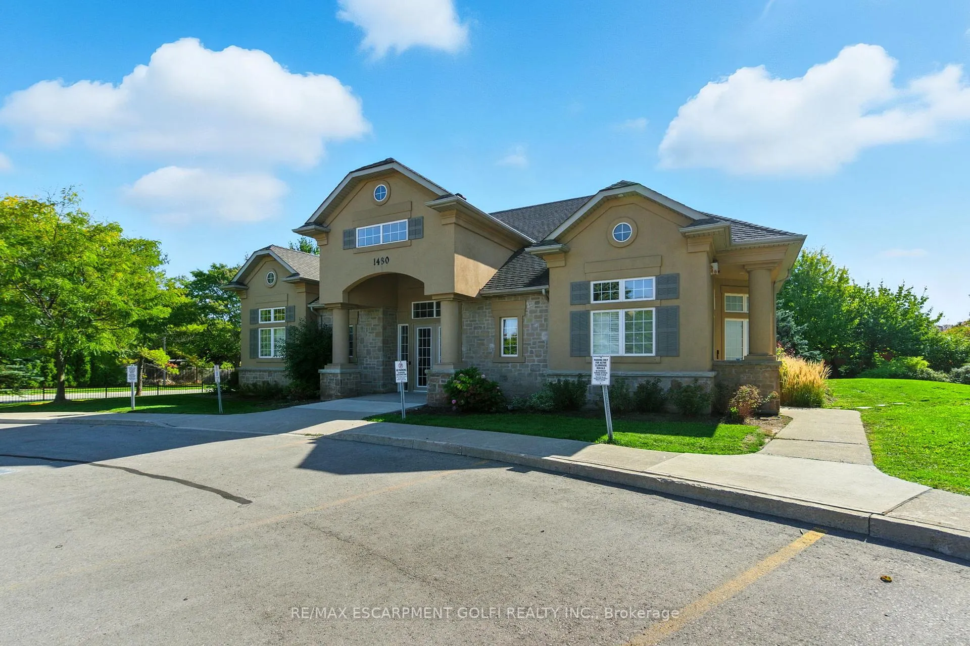Front of Unit 305, 1490 Bishops Gate