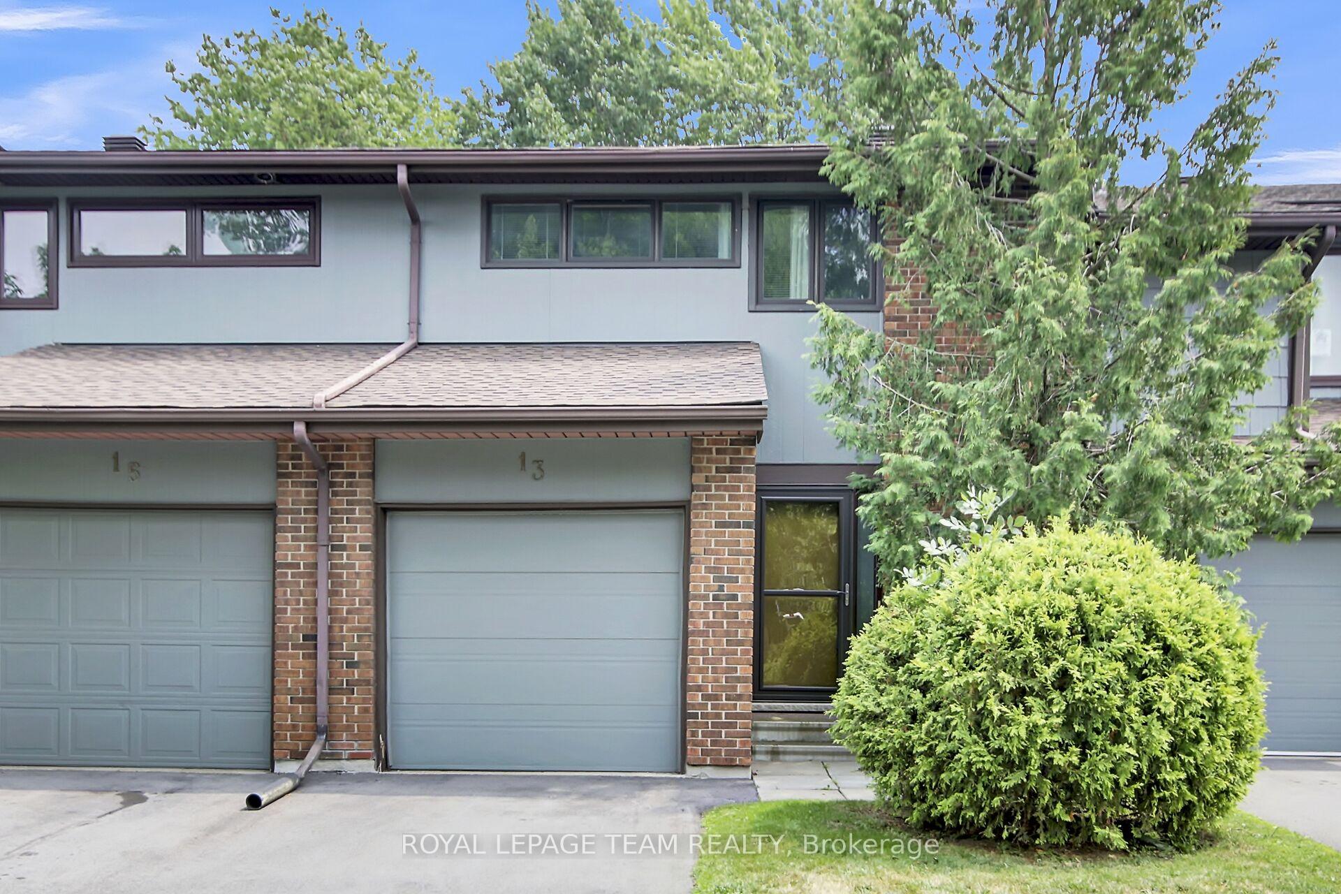 Photo 1 of 13 Bethune Way, Ottawa, Kanata - Beaverbrook — HOMEH