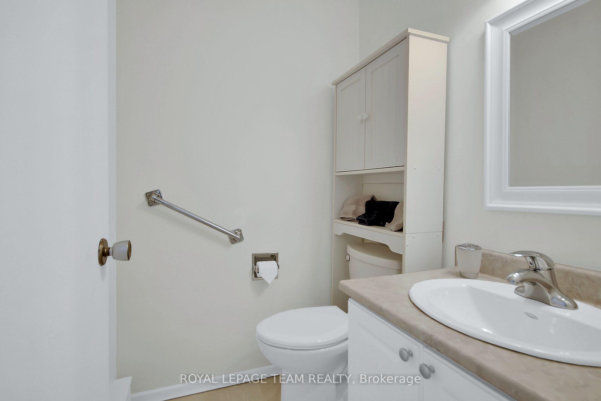 Photo 27 of 13 Bethune Way, Ottawa, Kanata - Beaverbrook — HOMEH