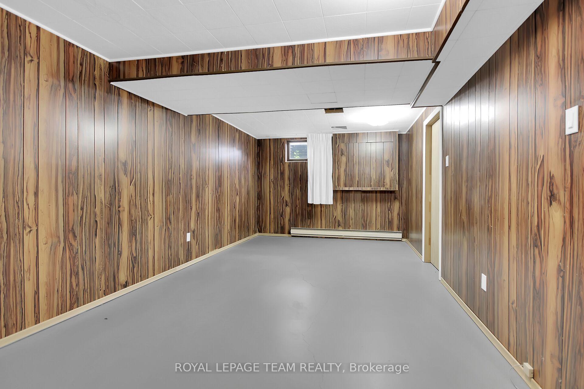 Photo 39 of 13 Bethune Way, Ottawa, Kanata - Beaverbrook — HOMEH