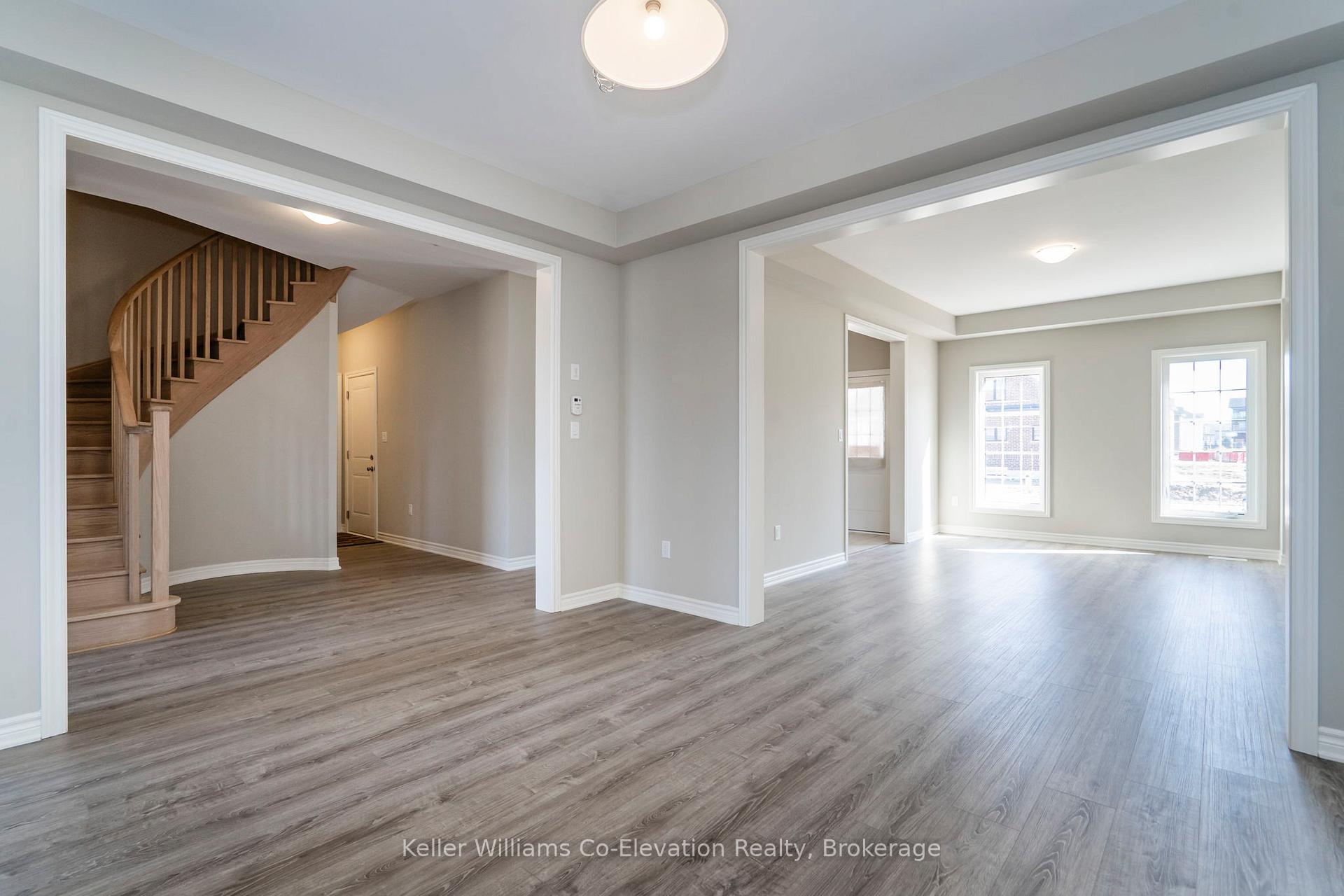 Photo 14 of 264 Springfield Crescent, Clearview, Stayner — HOMEH