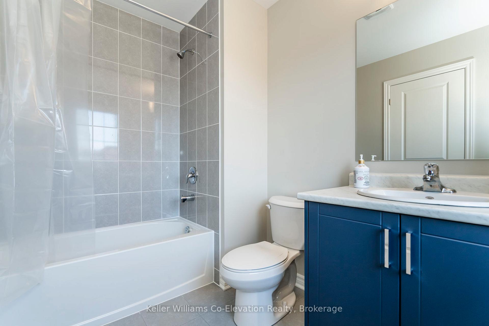 Photo 23 of 264 Springfield Crescent, Clearview, Stayner — HOMEH