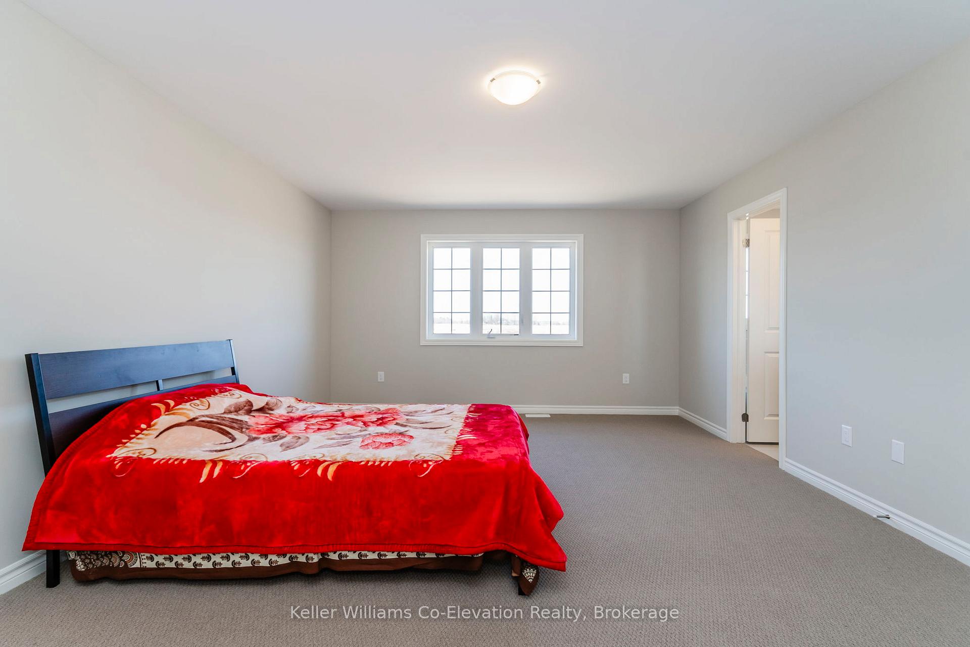 Photo 25 of 264 Springfield Crescent, Clearview, Stayner — HOMEH