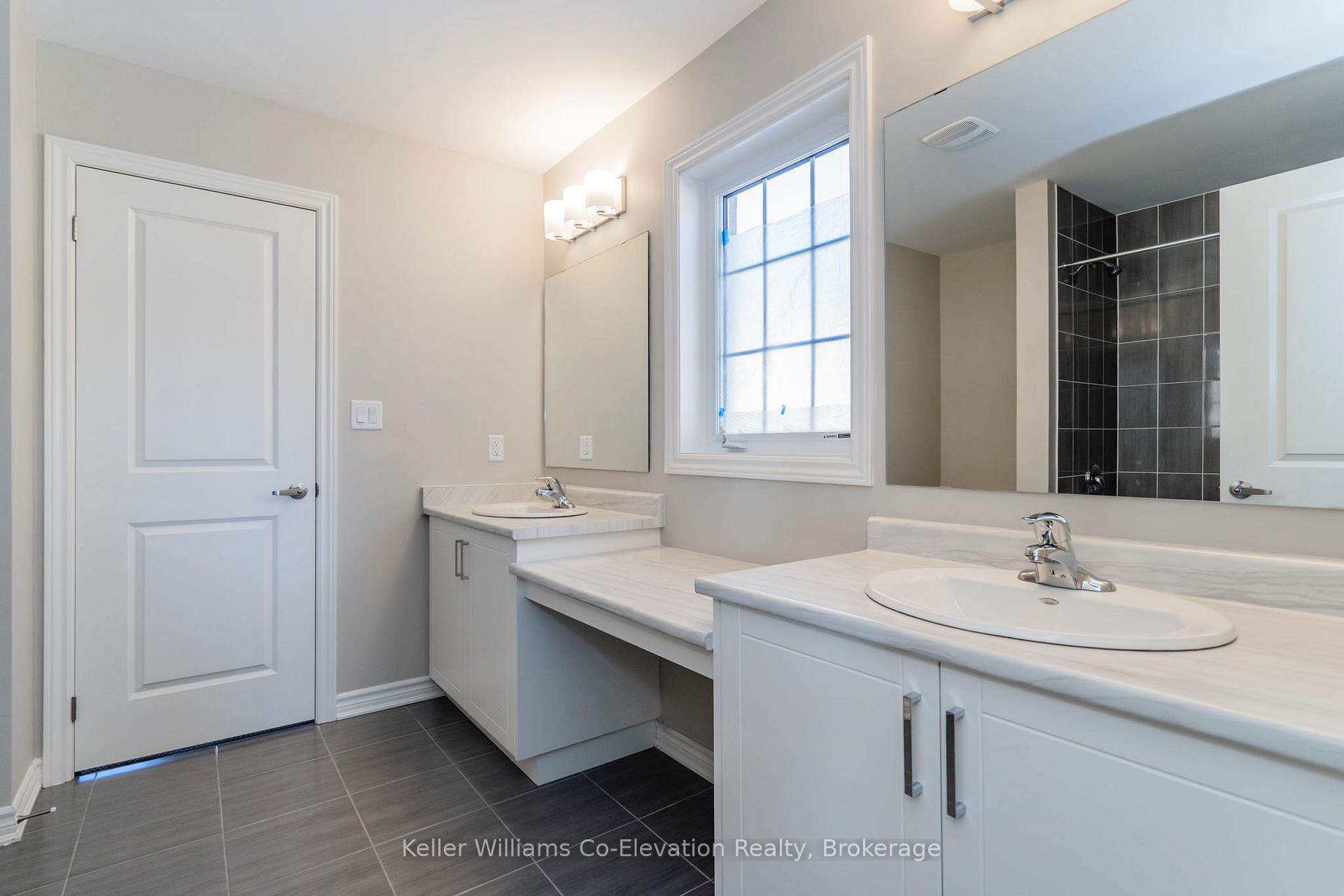 Photo 32 of 264 Springfield Crescent, Clearview, Stayner — HOMEH