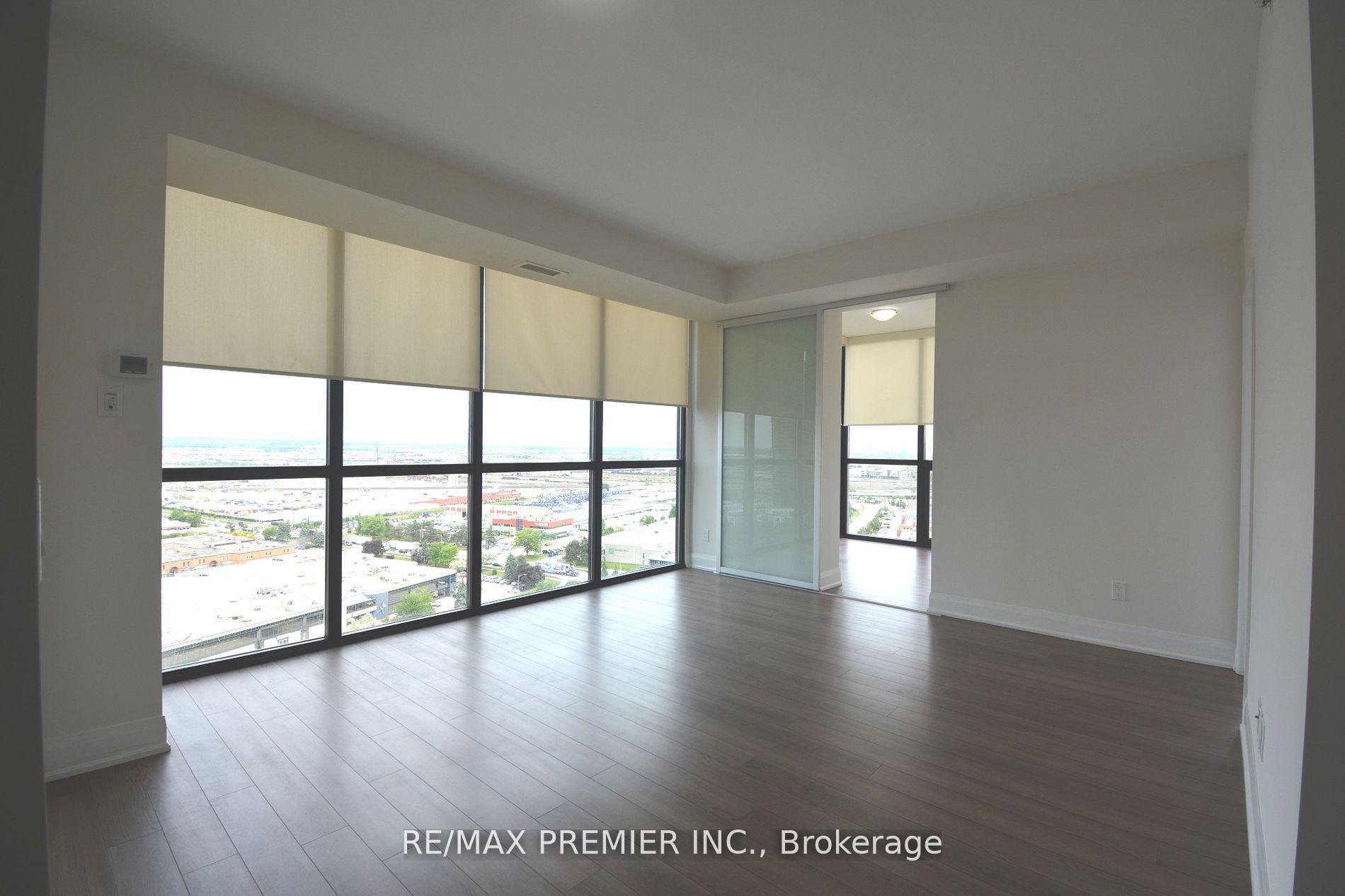 Photo 4 of Unit 1709, 2900 Highway 7, Vaughan, Concord — HOMEH