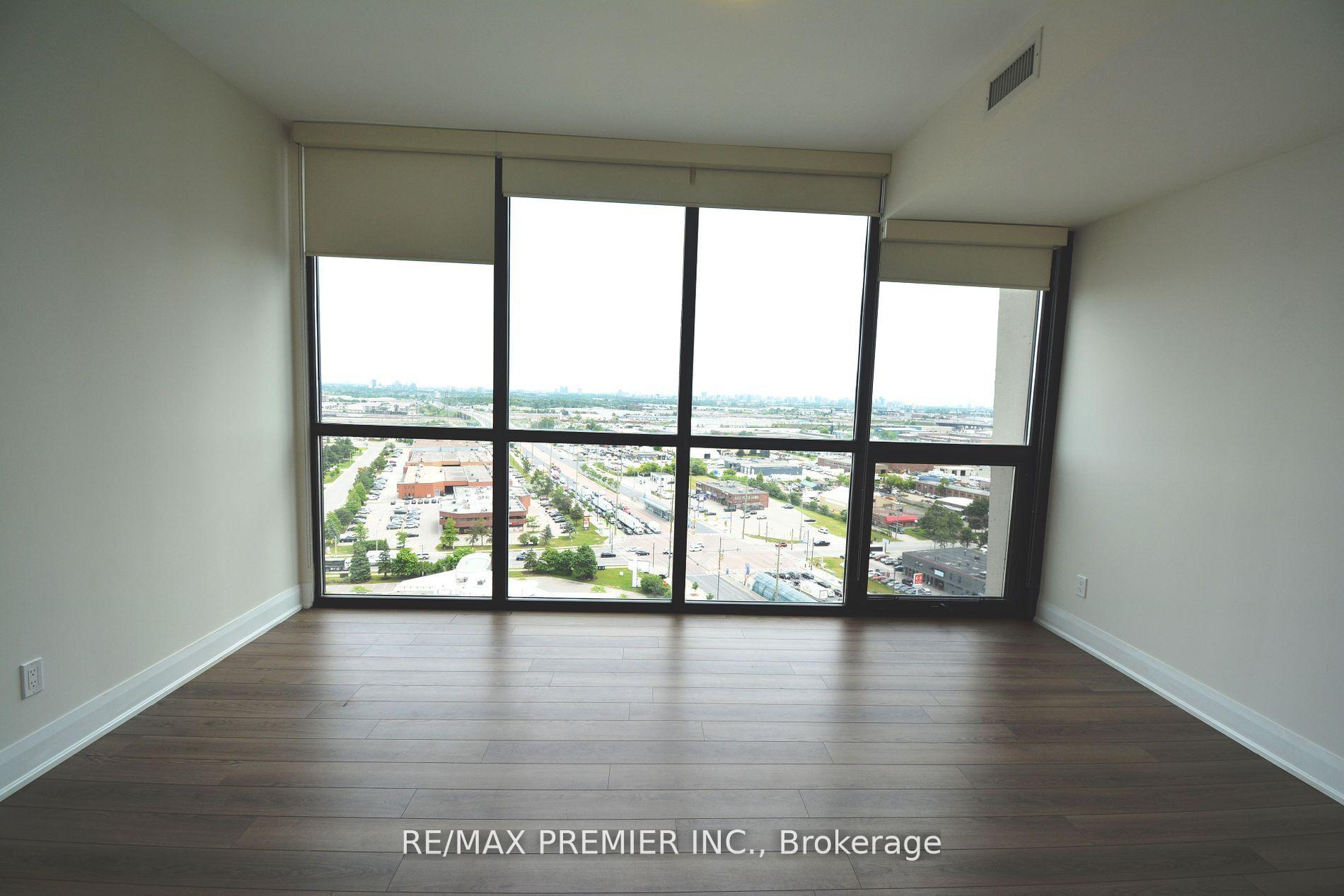 Photo 8 of Unit 1709, 2900 Highway 7, Vaughan, Concord — HOMEH