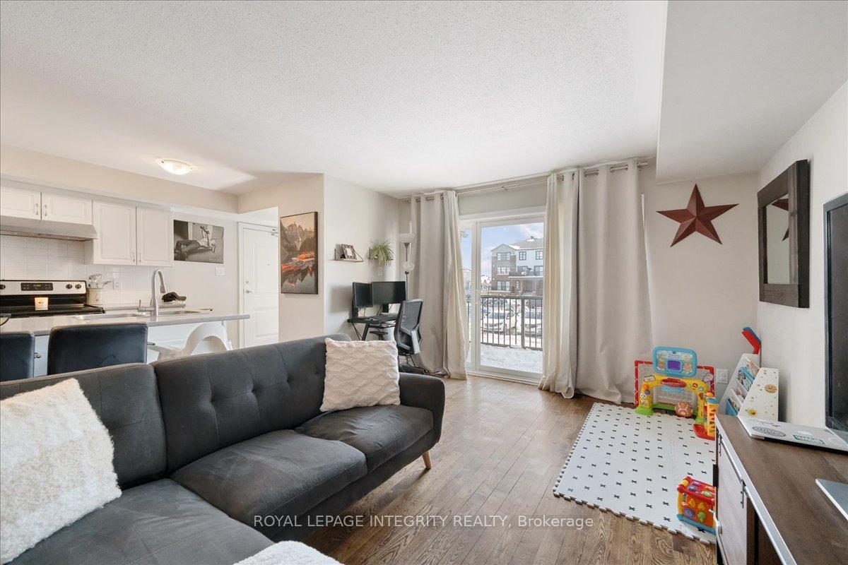 Photo 12 of Unit A, 301 Des Tilleuls Private, Ottawa, Avalon West — HOMEH