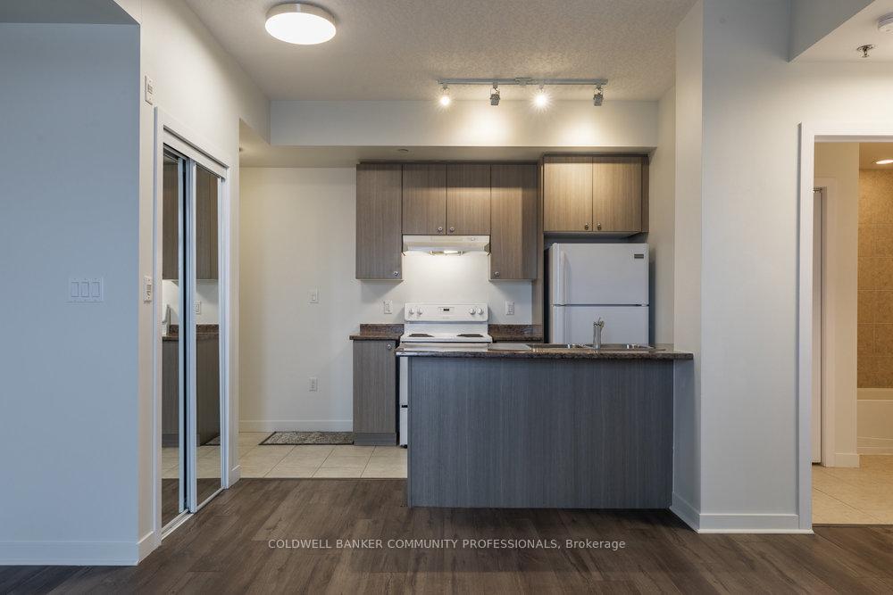 Photo 7 of Unit 608, 90 Charlton Avenue W, Hamilton, Durand — HOMEH