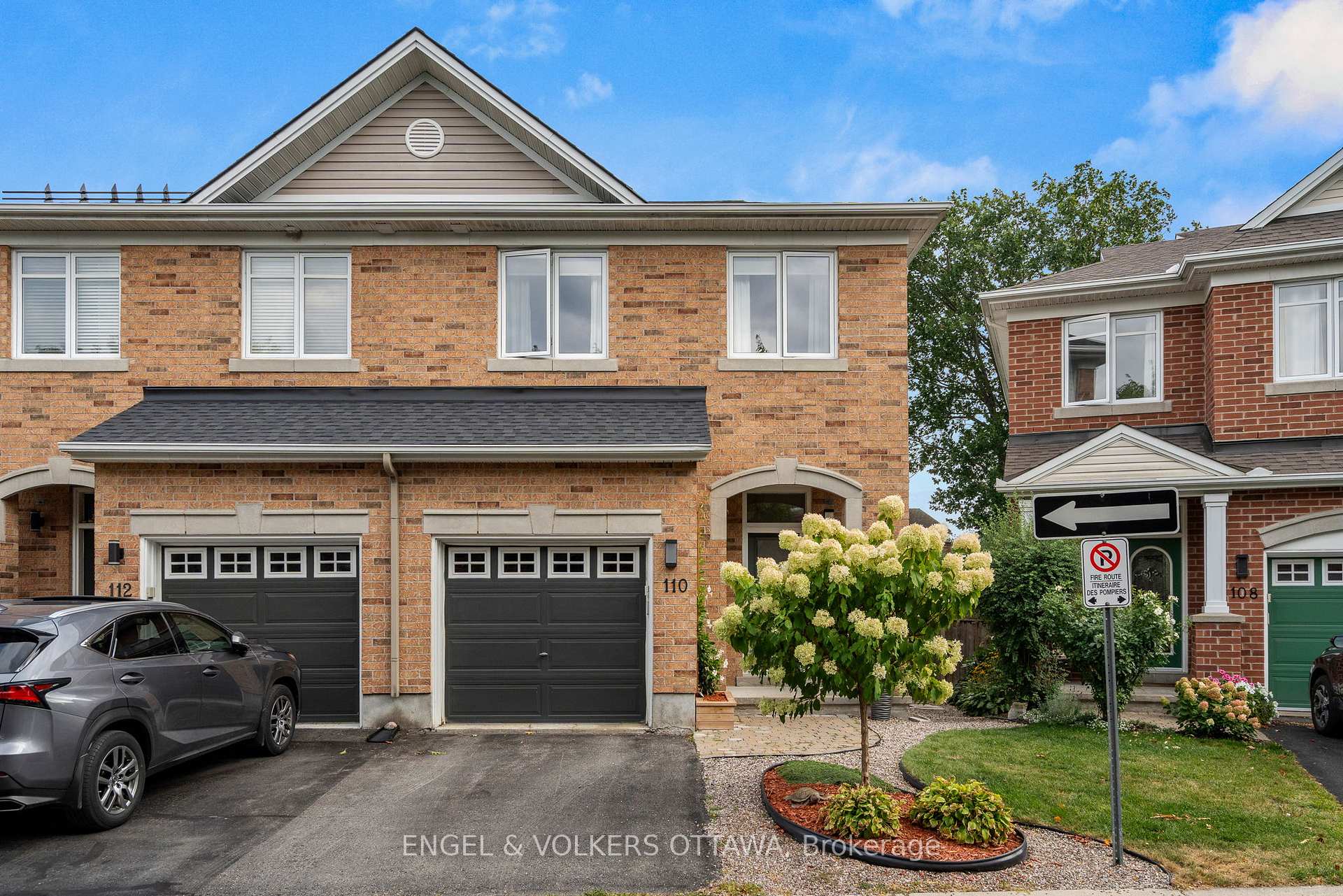 Front of 110 Encore Private