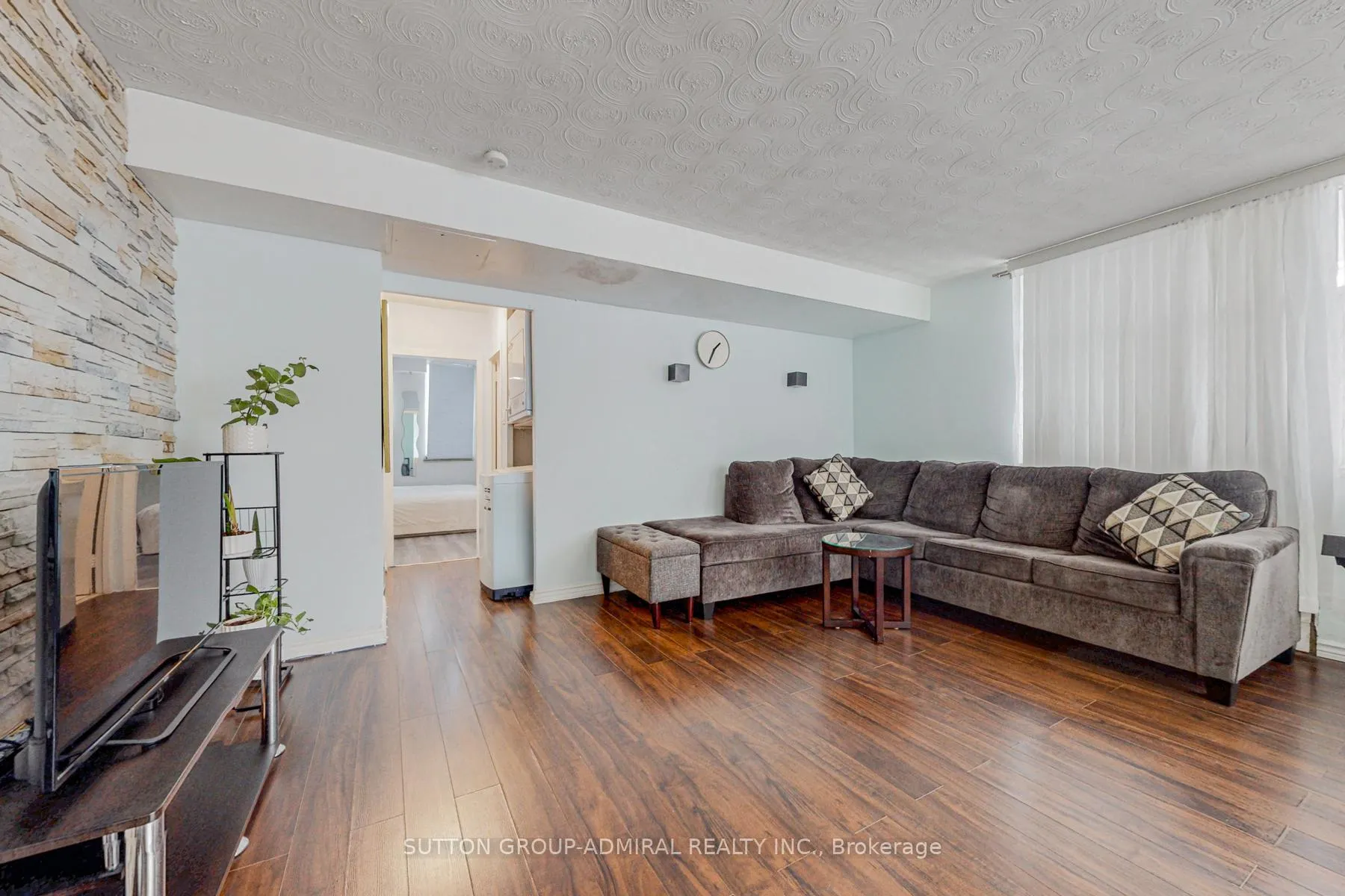 Photo 3 of Unit 209, 2245 Eglinton Avenue E, Scarborough, Ionview — HOMEH