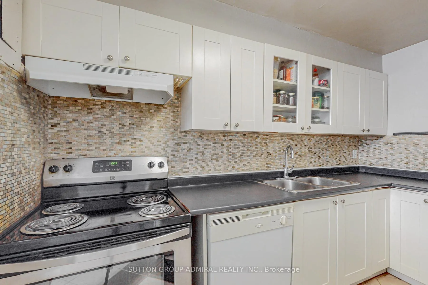 Photo 9 of Unit 209, 2245 Eglinton Avenue E, Scarborough, Ionview — HOMEH