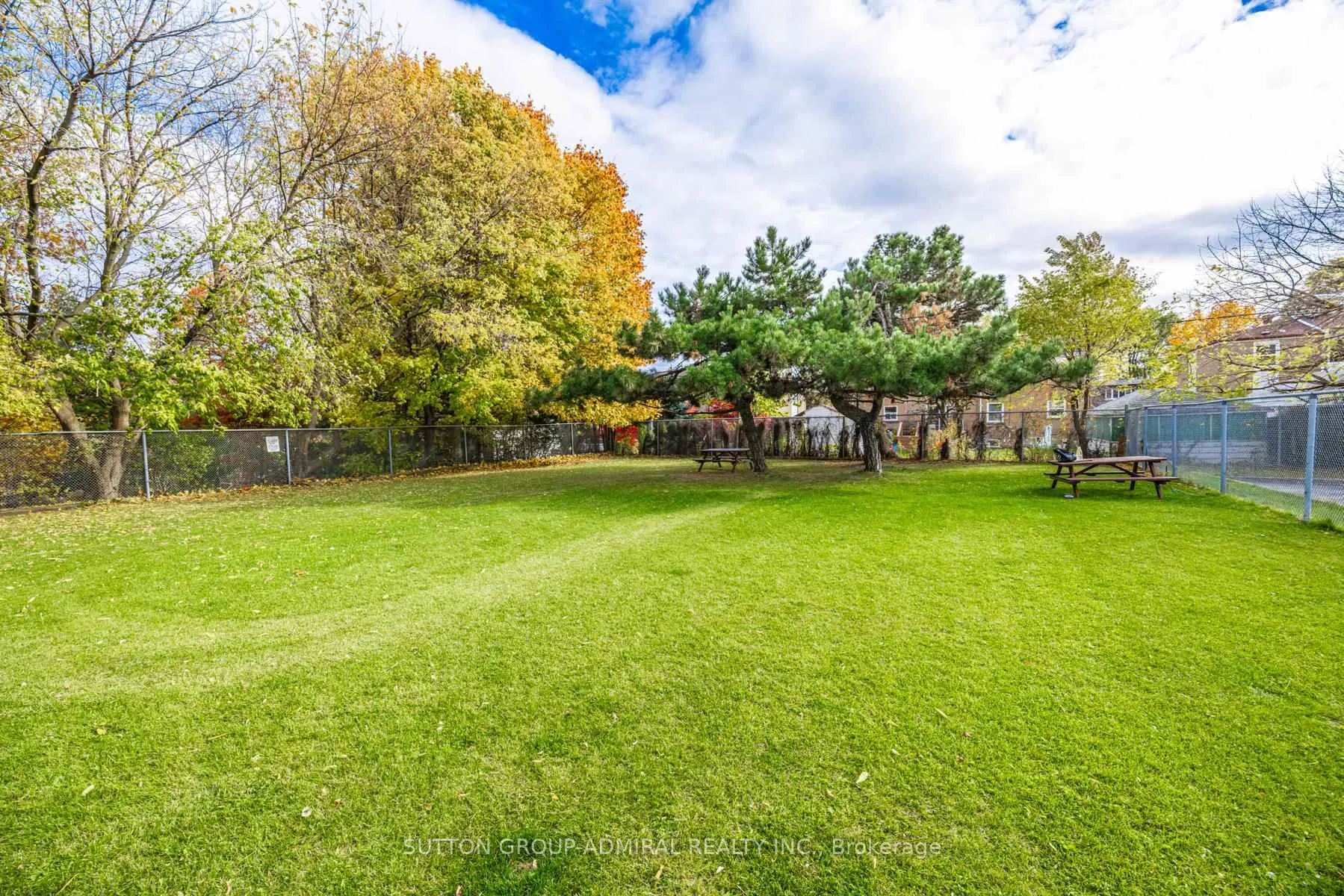Photo 21 of Unit 209, 2245 Eglinton Avenue E, Scarborough, Ionview — HOMEH