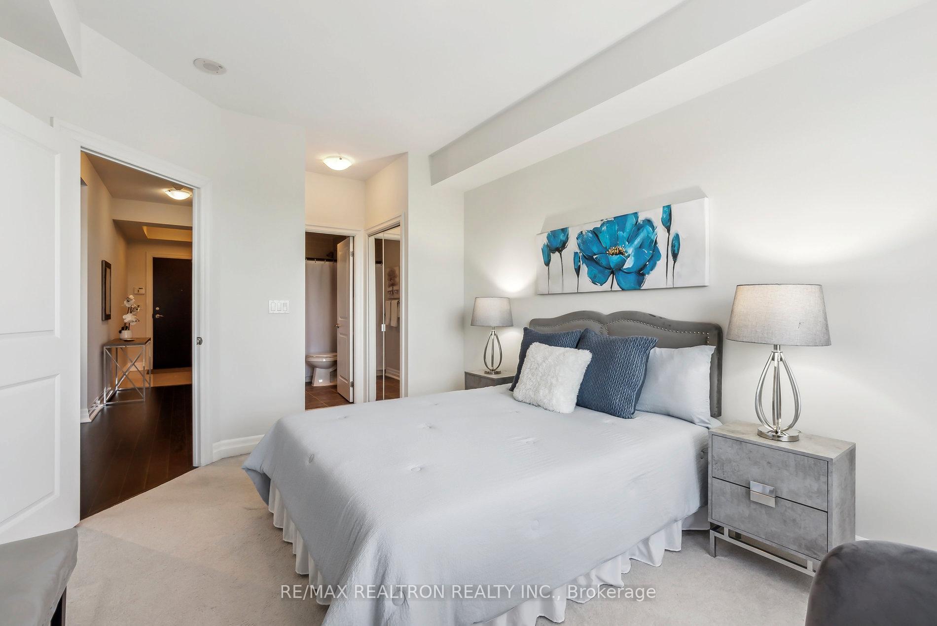 Photo 19 of Unit 332, 180 John West Way W, Aurora, Bayview Wellington — HOMEH