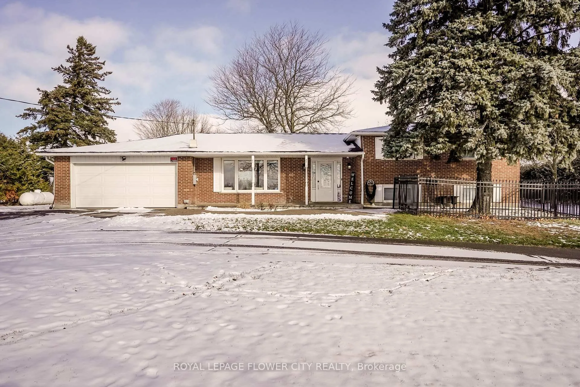 Front of 14073 Centreville Creek Road