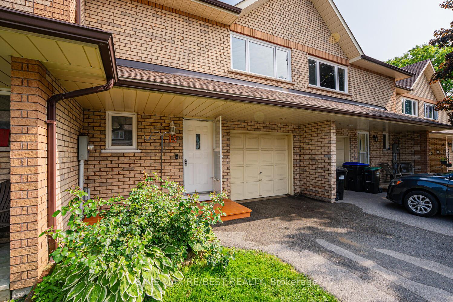 Photo 4 of 15 Riverley Lane, New Tecumseth, Alliston — HOMEH