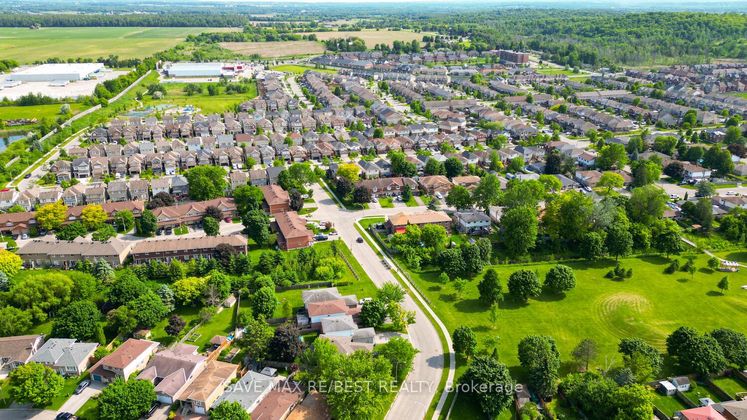 Photo 41 of 15 Riverley Lane, New Tecumseth, Alliston — HOMEH