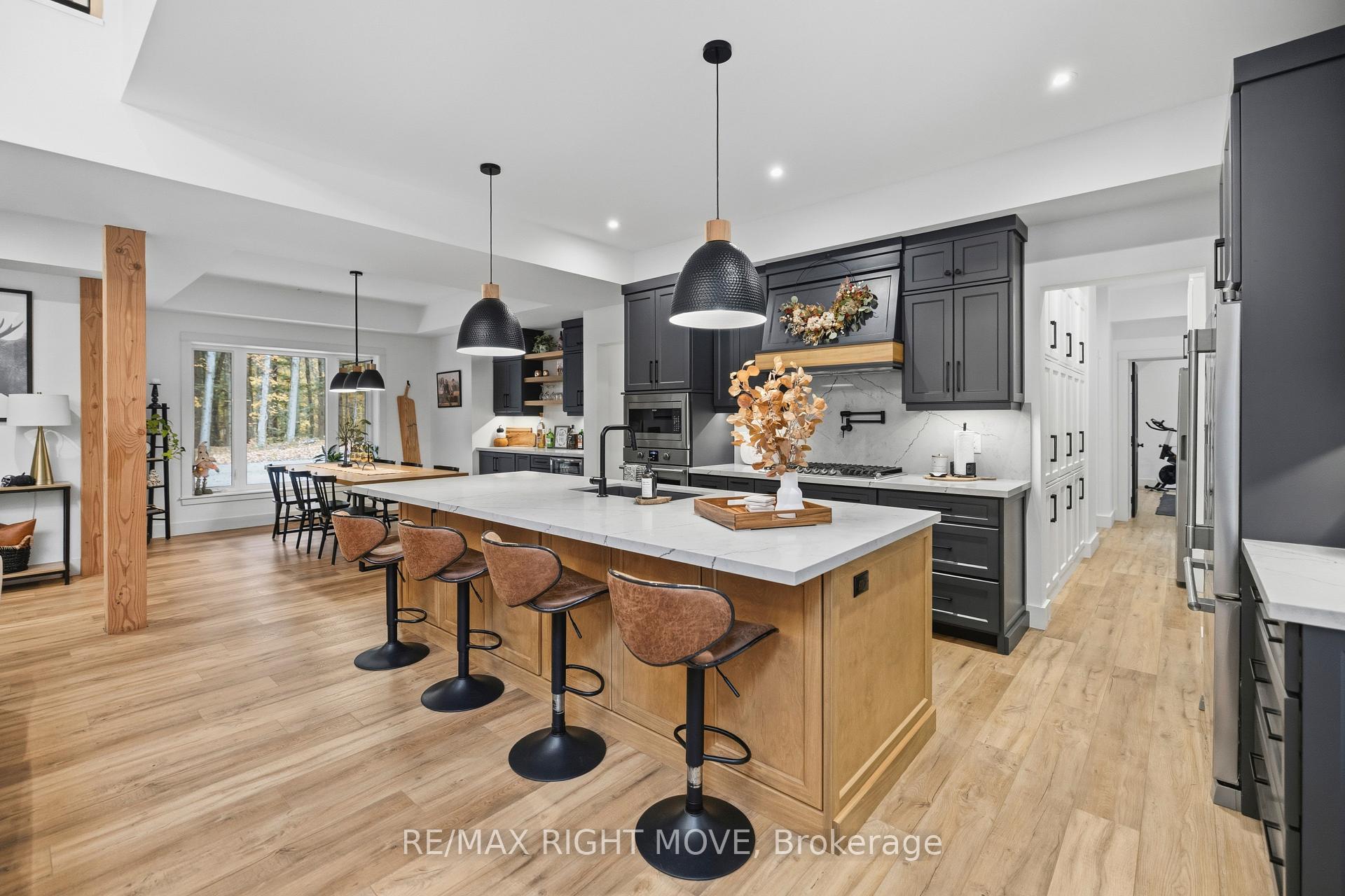 Photo 30 of 1025 Davis Drive, Gravenhurst, Morrison — HOMEH