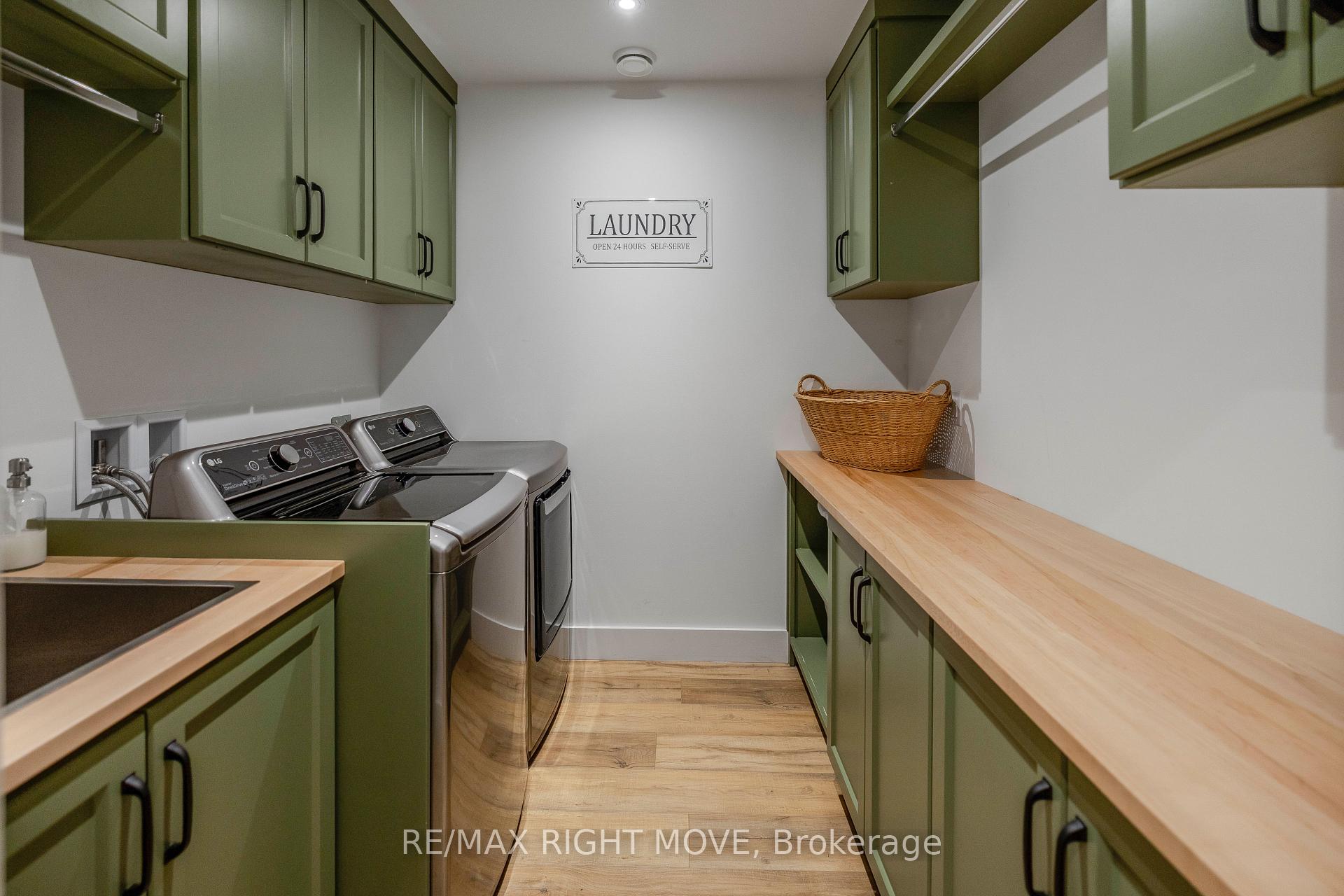 Photo 20 of 1025 Davis Drive, Gravenhurst, Morrison — HOMEH