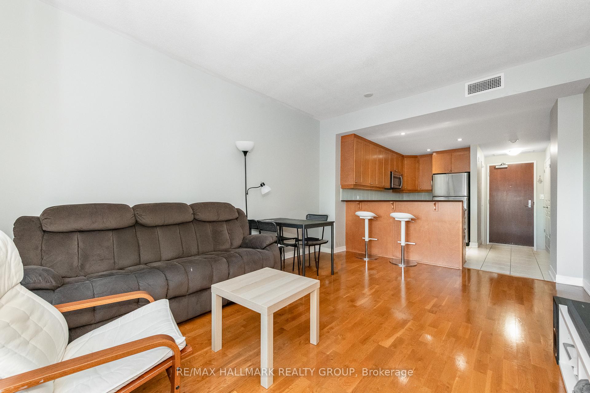 Photo 10 of Unit 116, 955 Beauparc, Ottawa, Cyrville — HOMEH