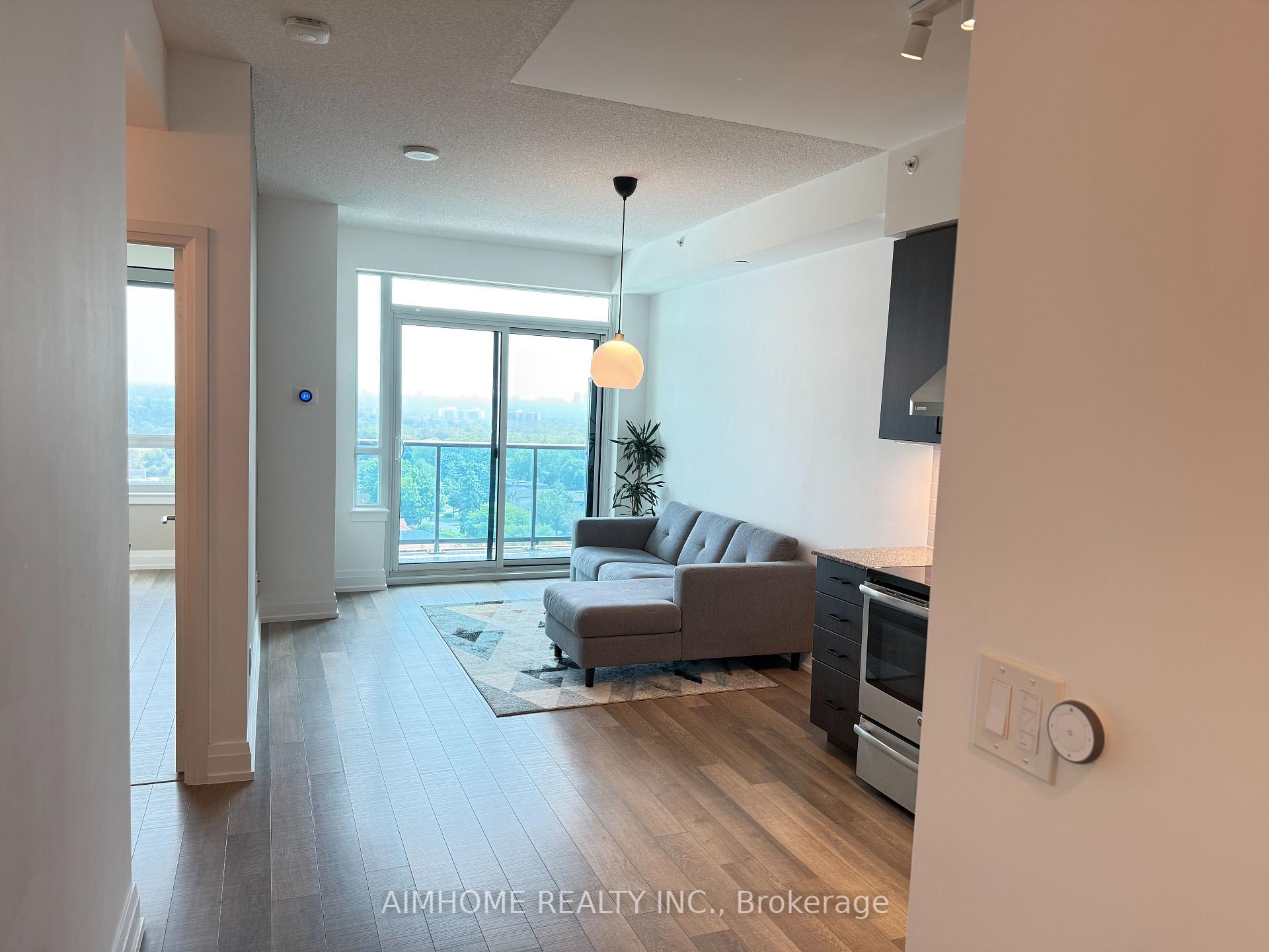 Photo 10 of Unit 903, 7167 Yonge Street, Markham, Grandview — HOMEH