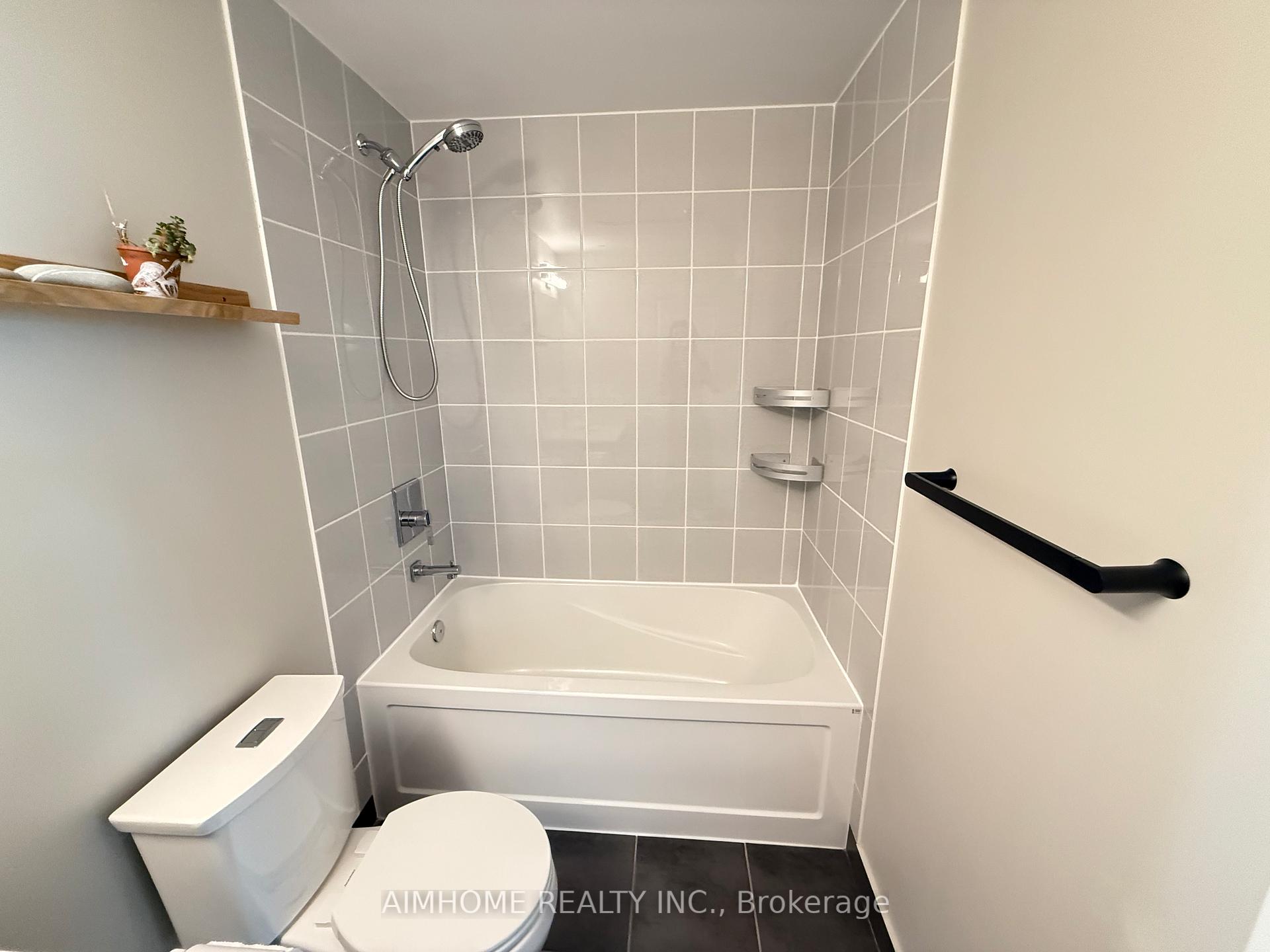 Photo 20 of Unit 903, 7167 Yonge Street, Markham, Grandview — HOMEH