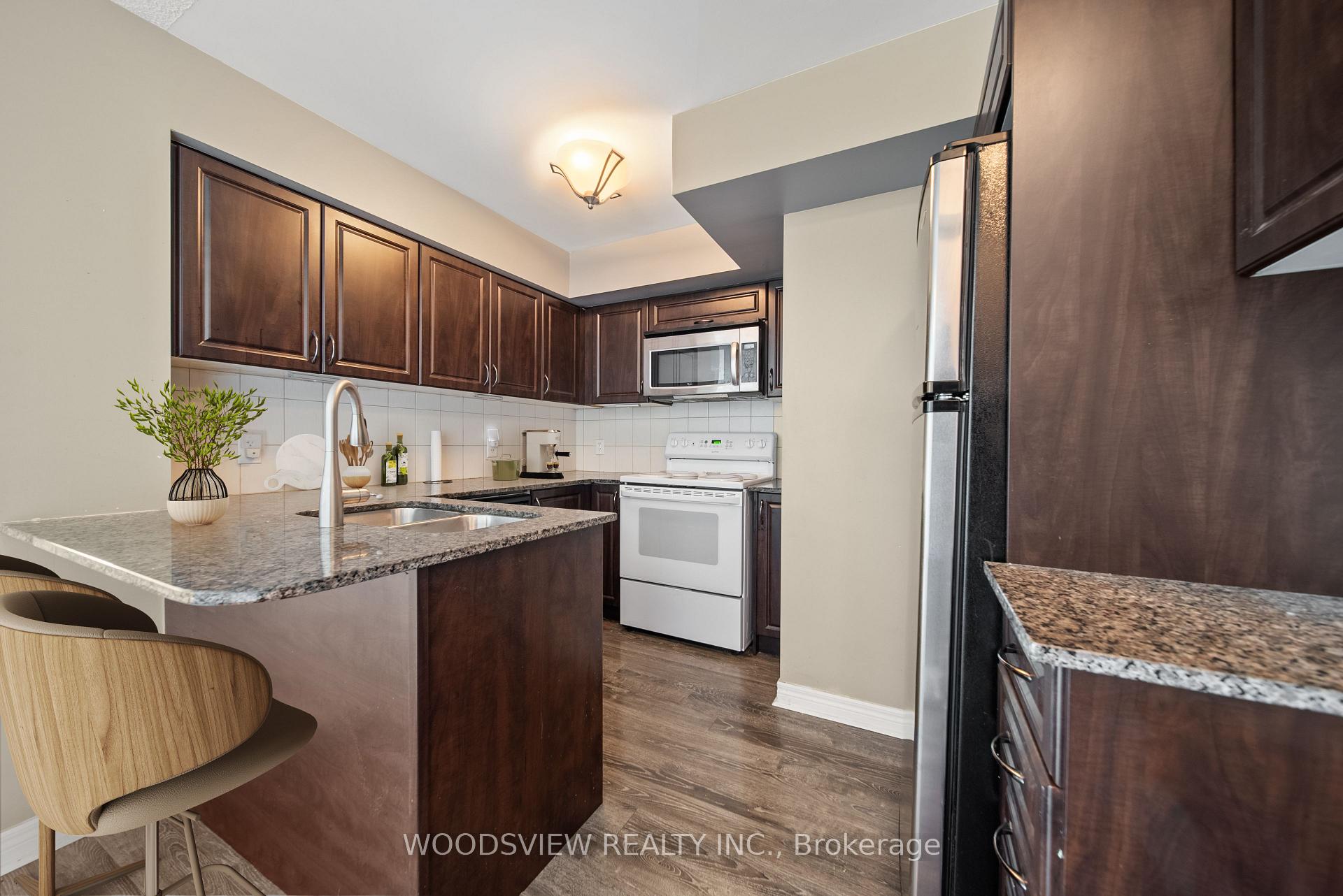 Photo 6 of Unit 233, 60 Fairfax Crescent, Scarborough, Clairlea-Birchmount — HOMEH
