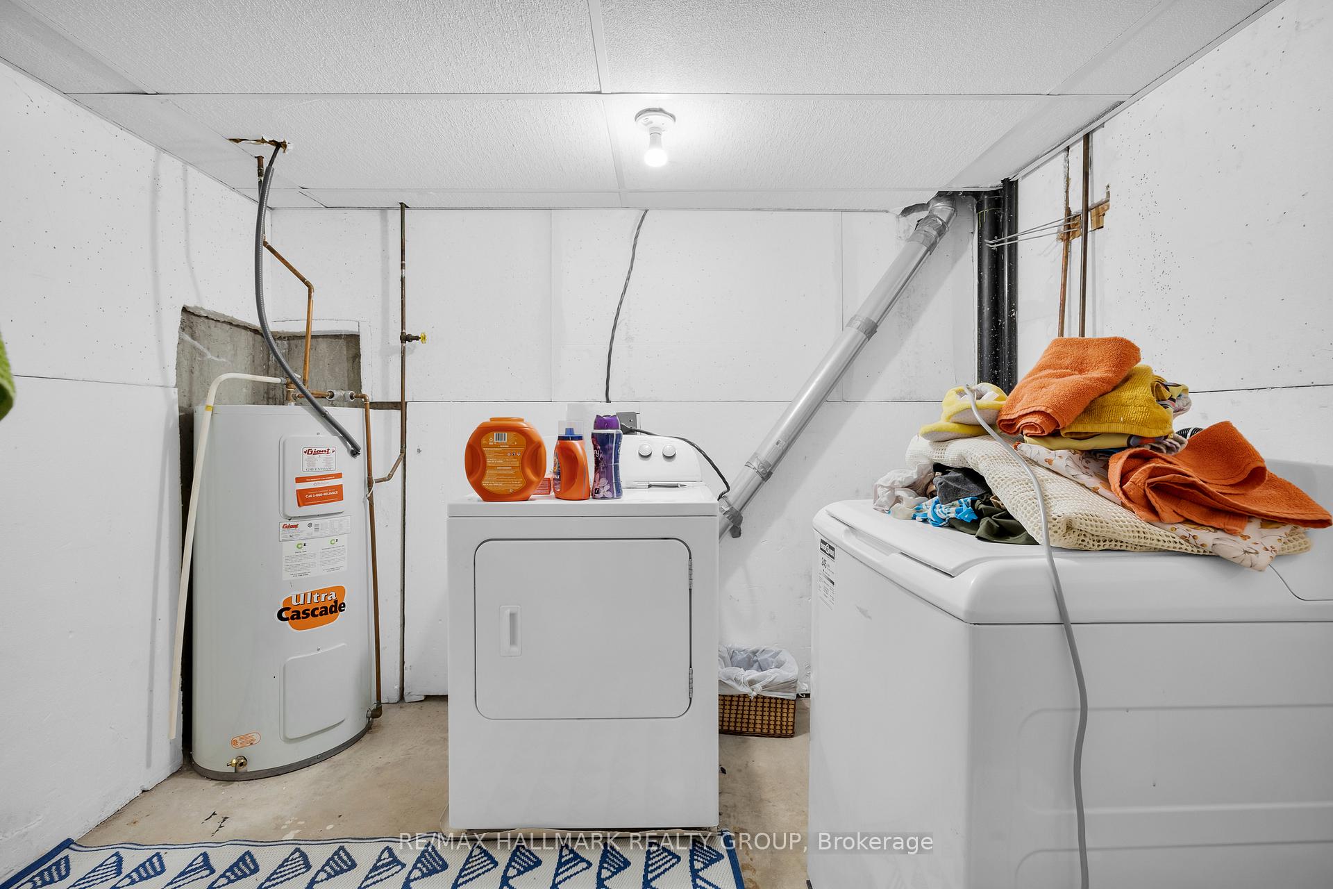 Photo 59 of 10 Black Forest Lane, Ottawa, Arbeatha Park — HOMEH