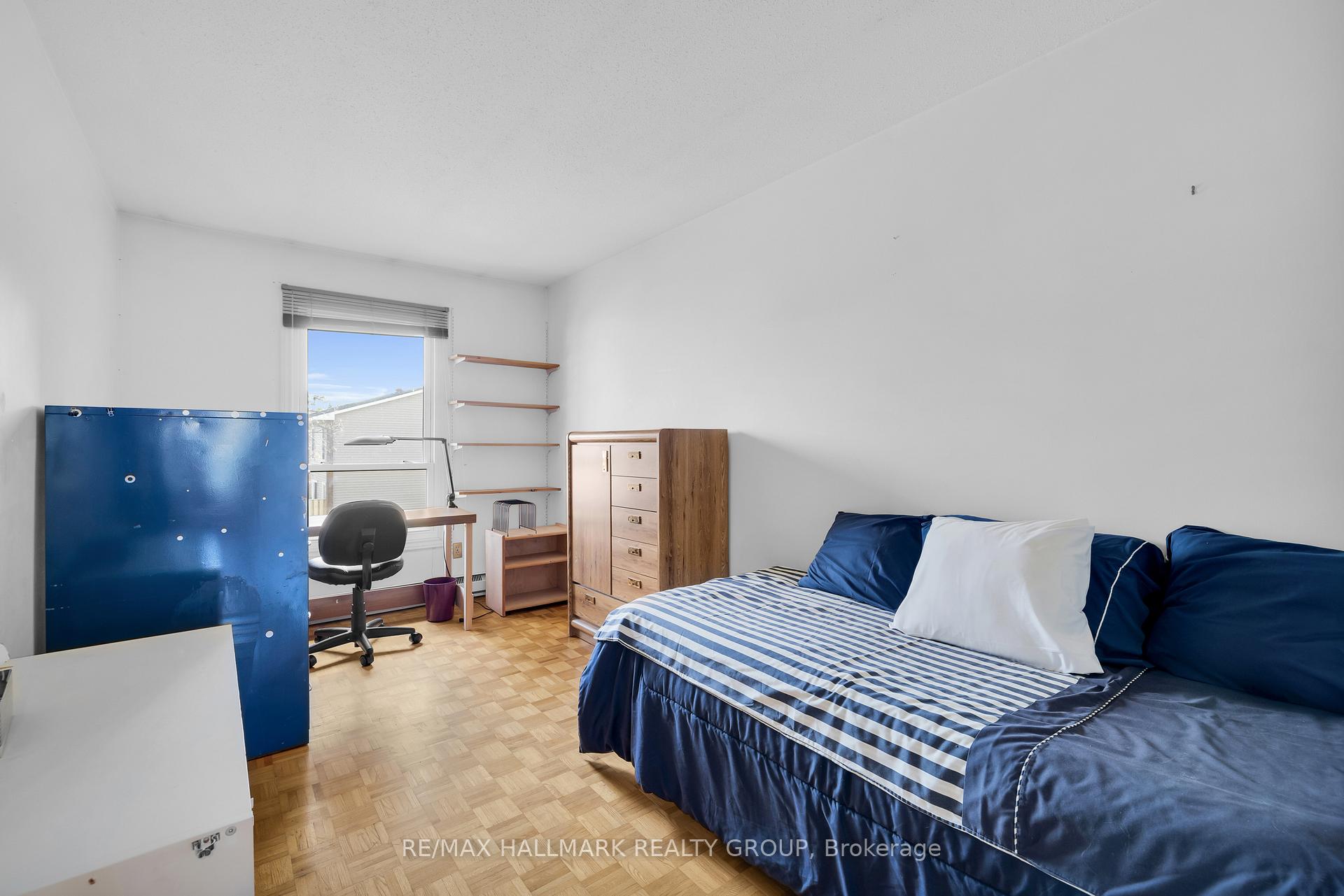Photo 67 of 10 Black Forest Lane, Ottawa, Arbeatha Park — HOMEH
