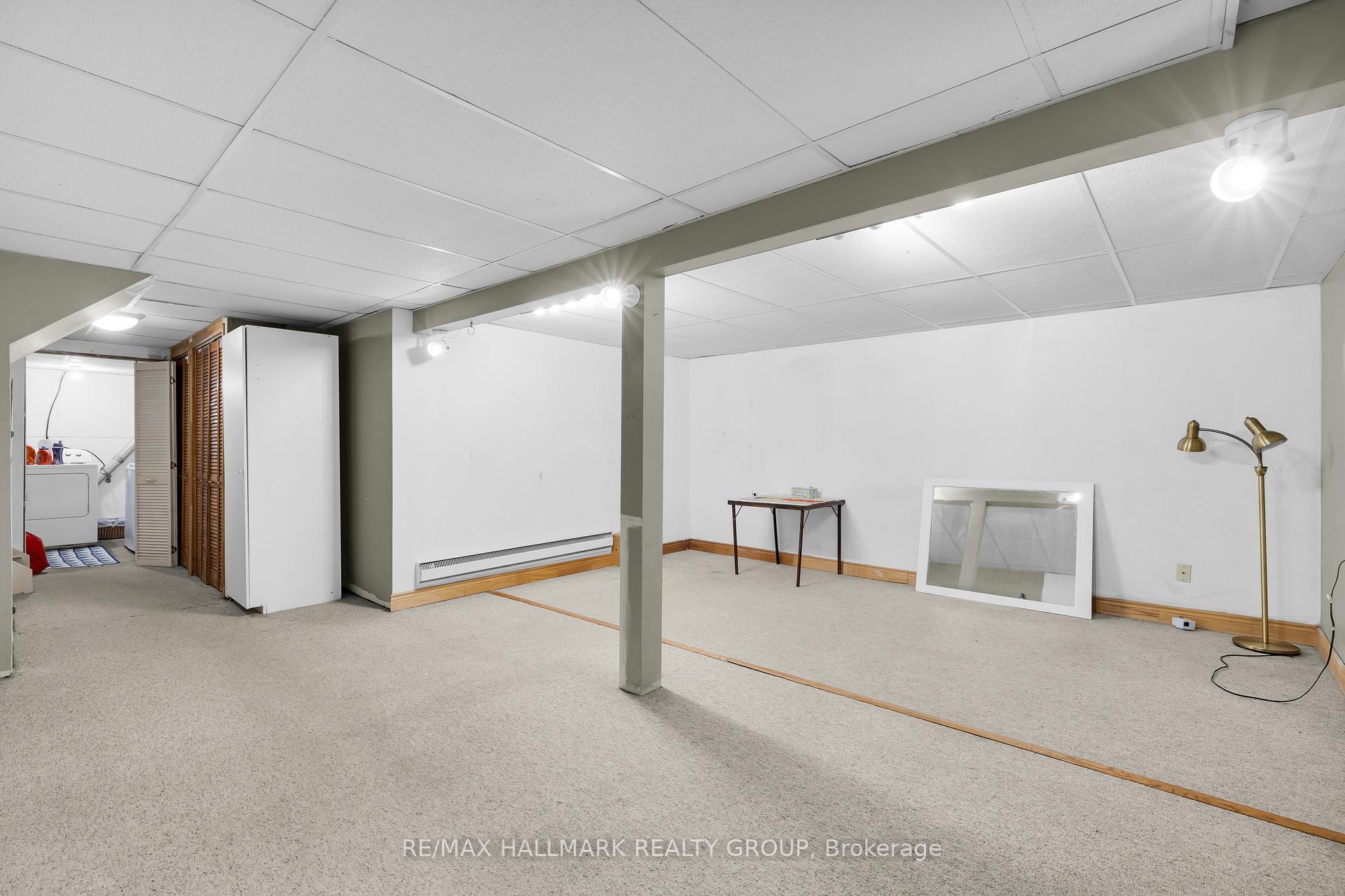 Photo 76 of 10 Black Forest Lane, Ottawa, Arbeatha Park — HOMEH